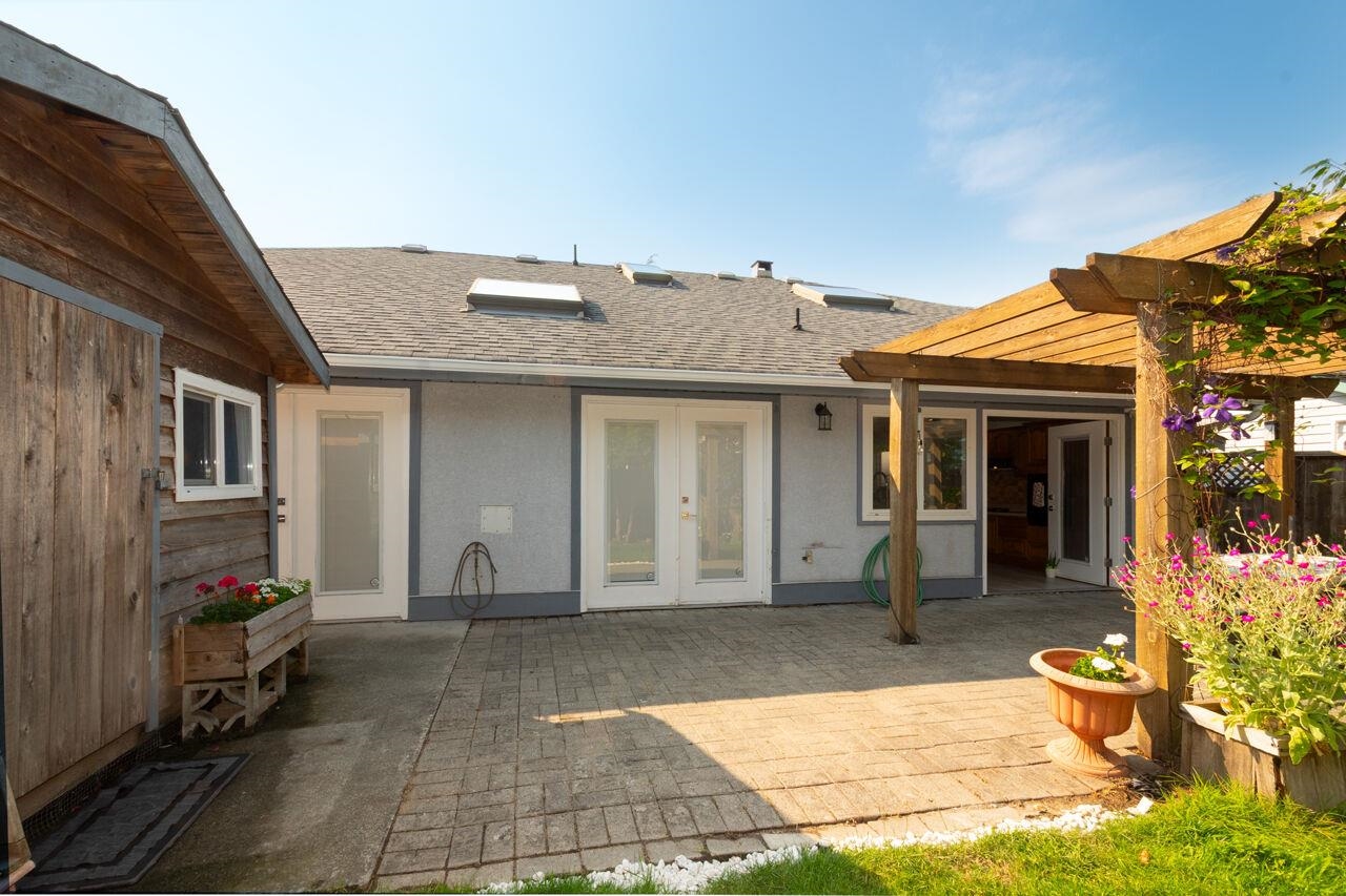 5358 WESTMINSTER AVENUE