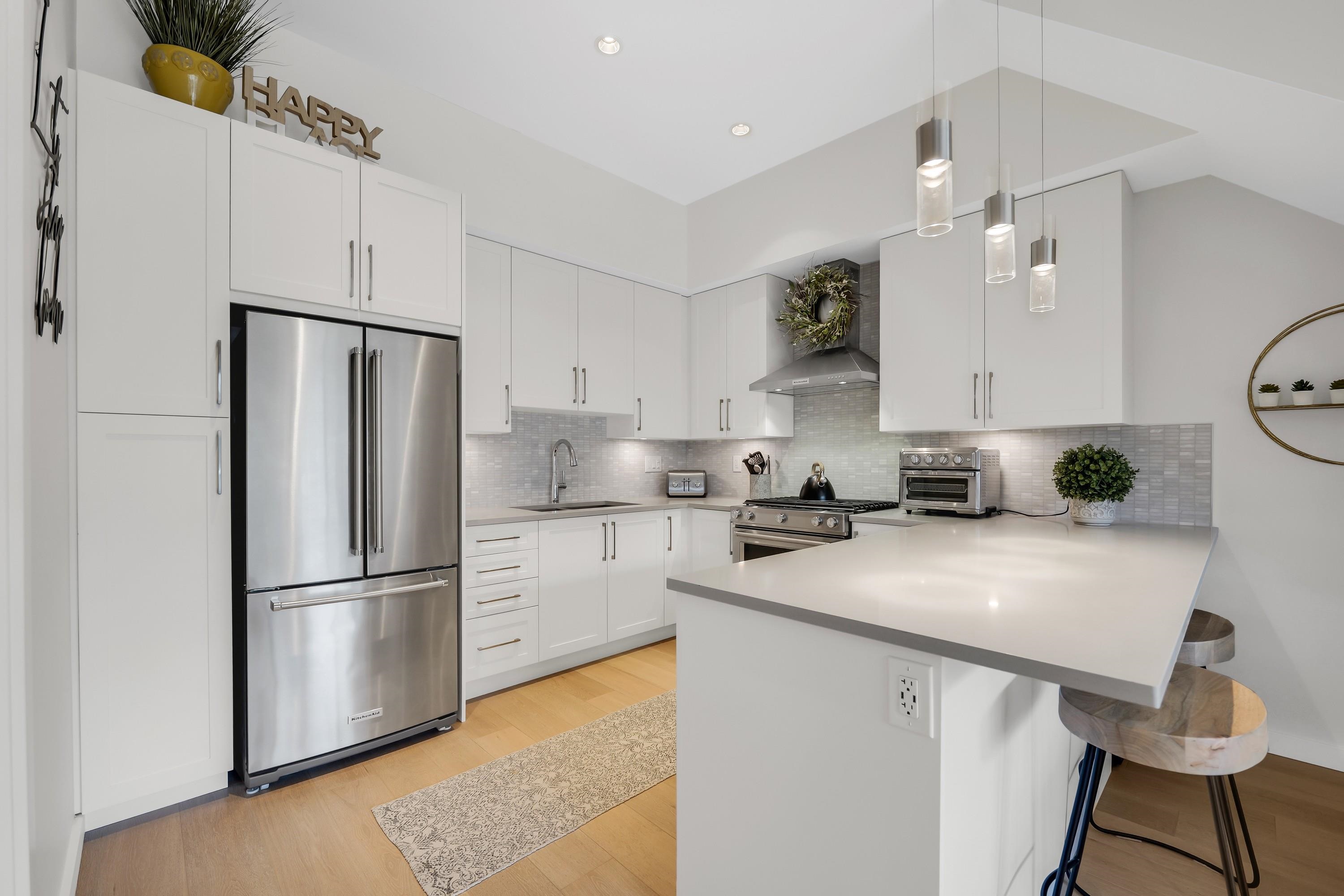 310 41328 SKYRIDGE PLACE