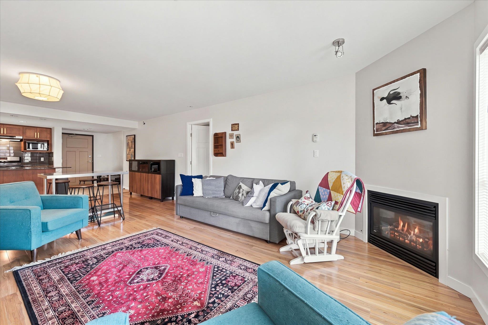 207 1212 MAIN STREET