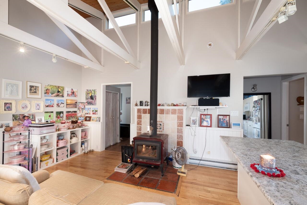 465 SUNSET ROAD