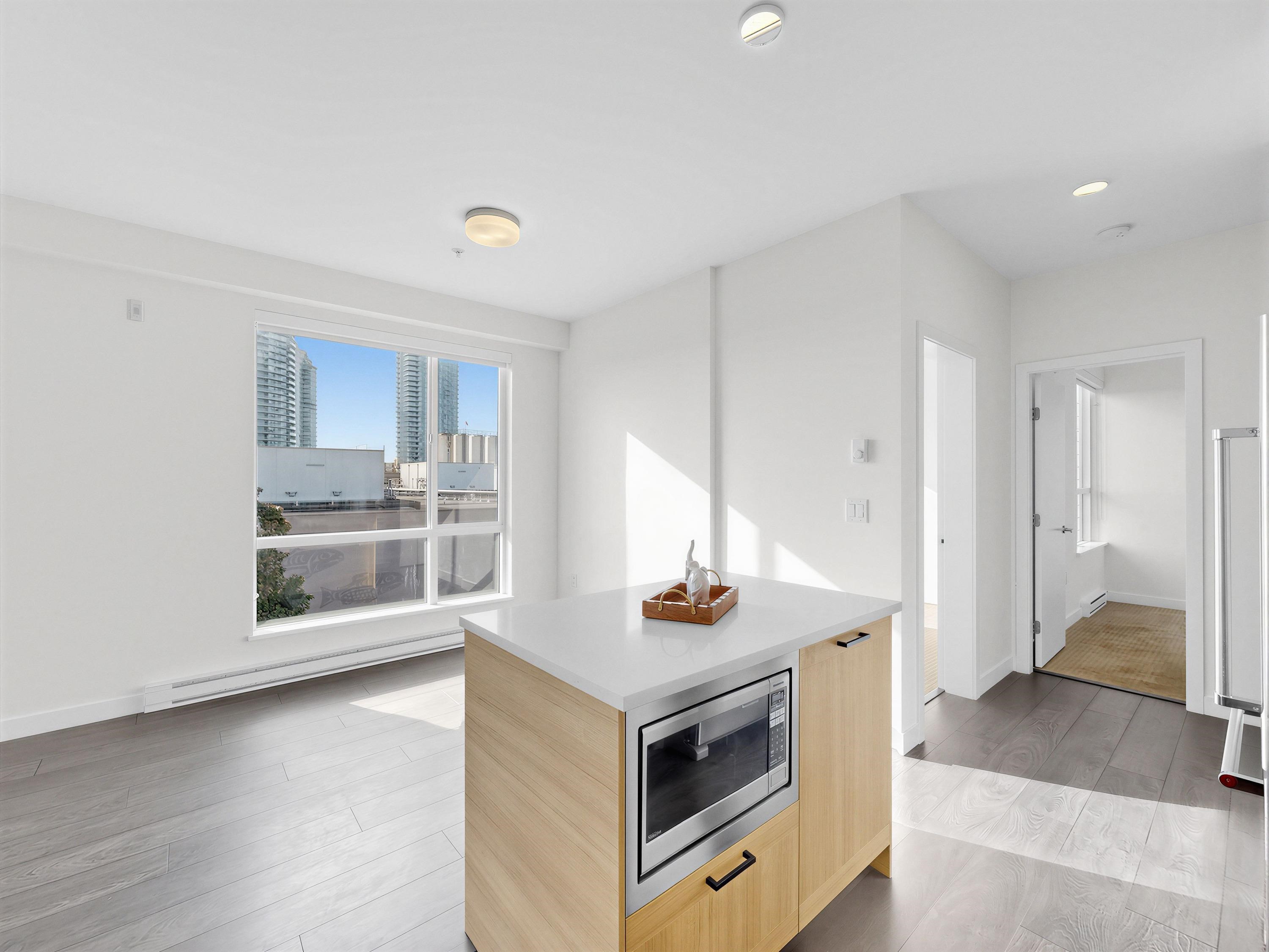 508 7133 14TH AVENUE