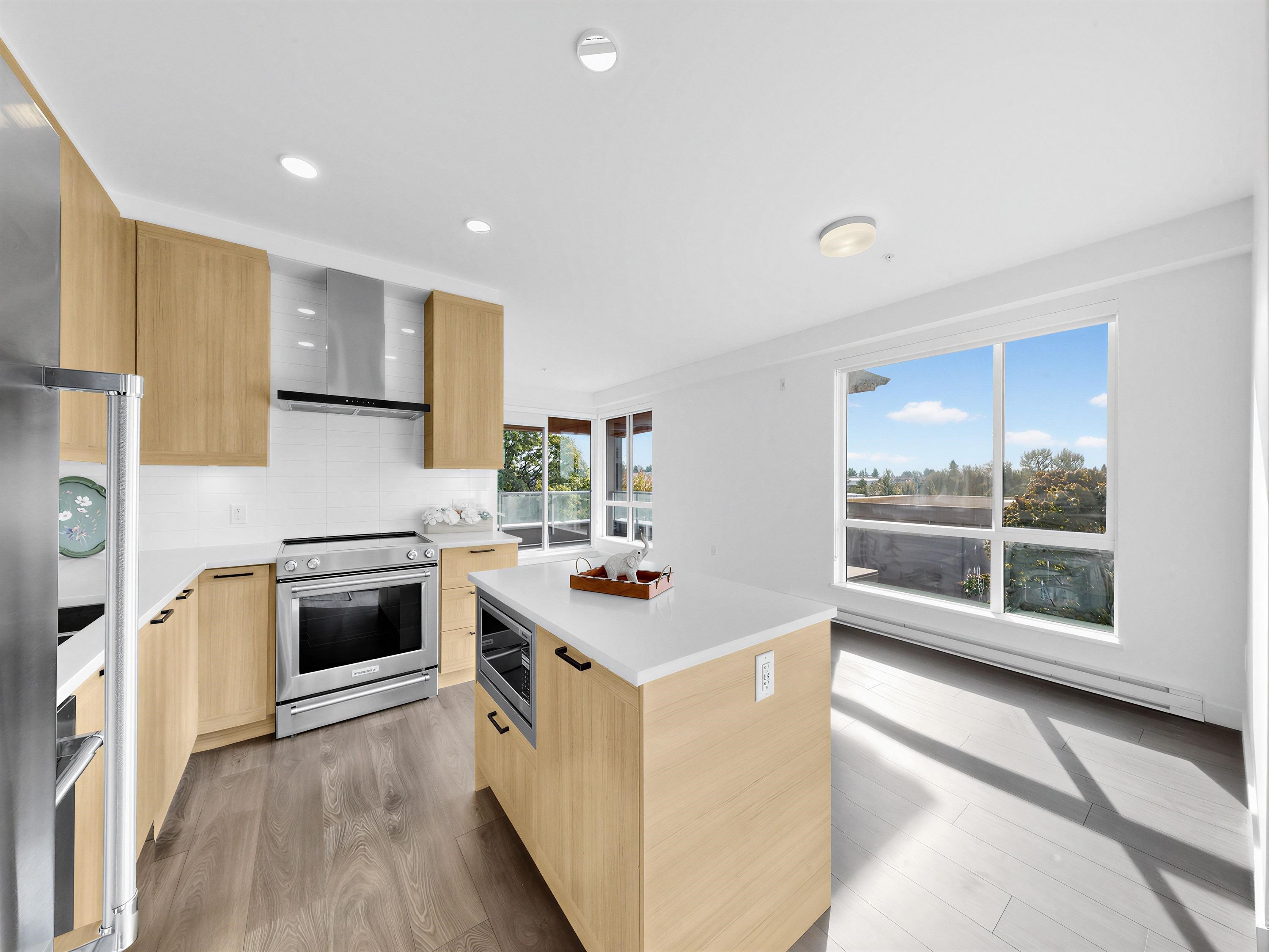 508 7133 14TH AVENUE
