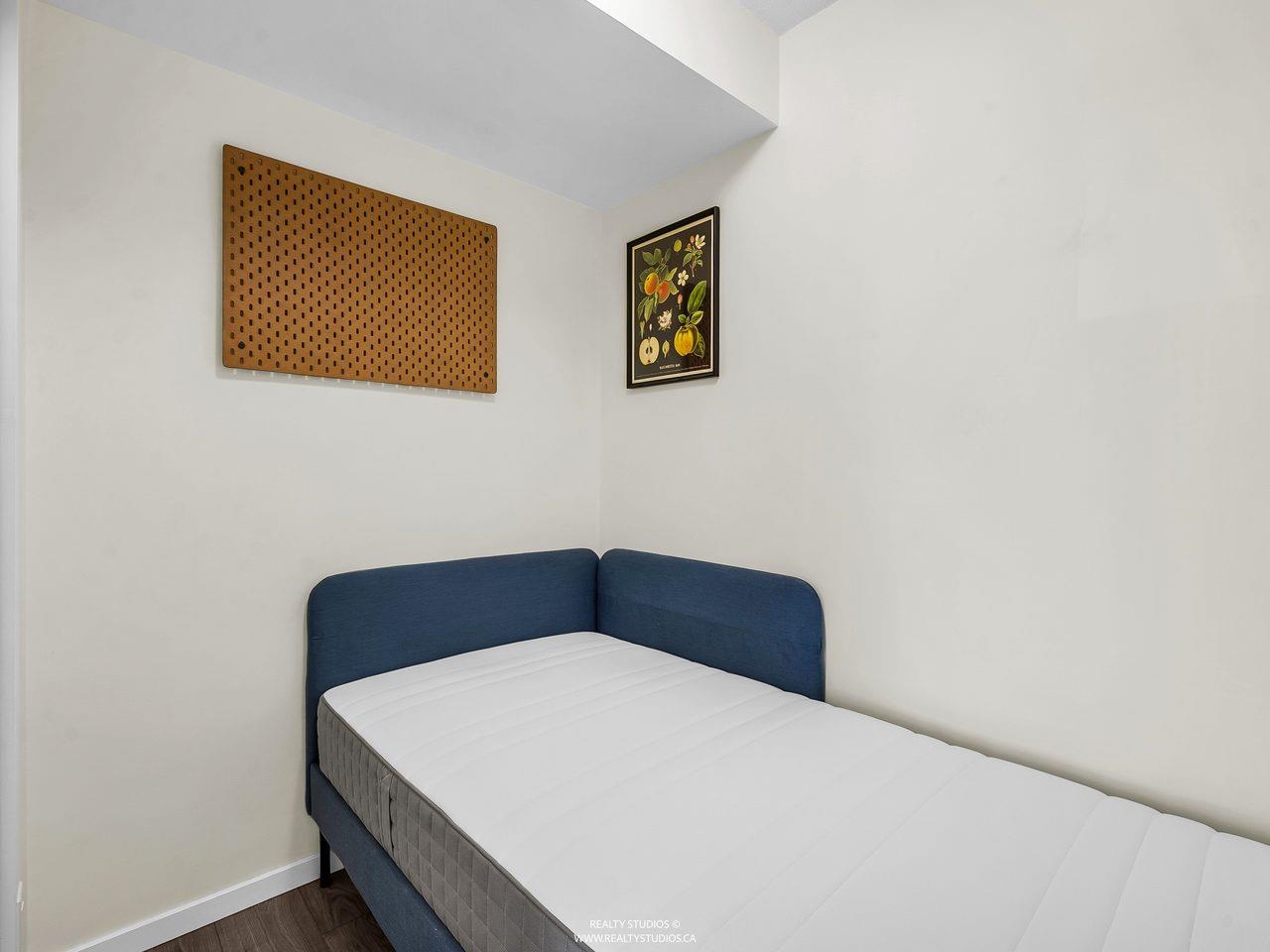 1501 7988 ACKROYD ROAD