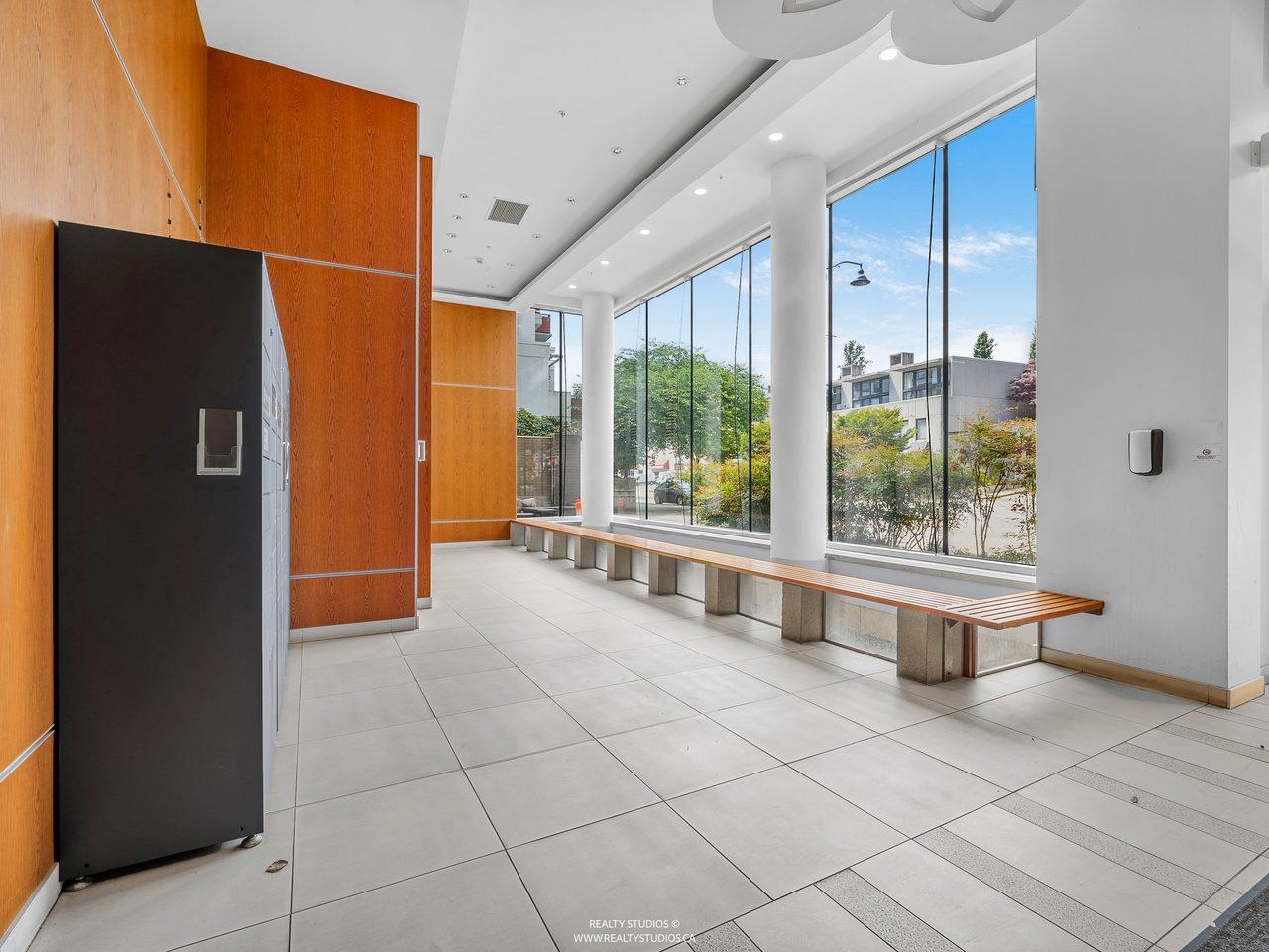 1501 7988 ACKROYD ROAD