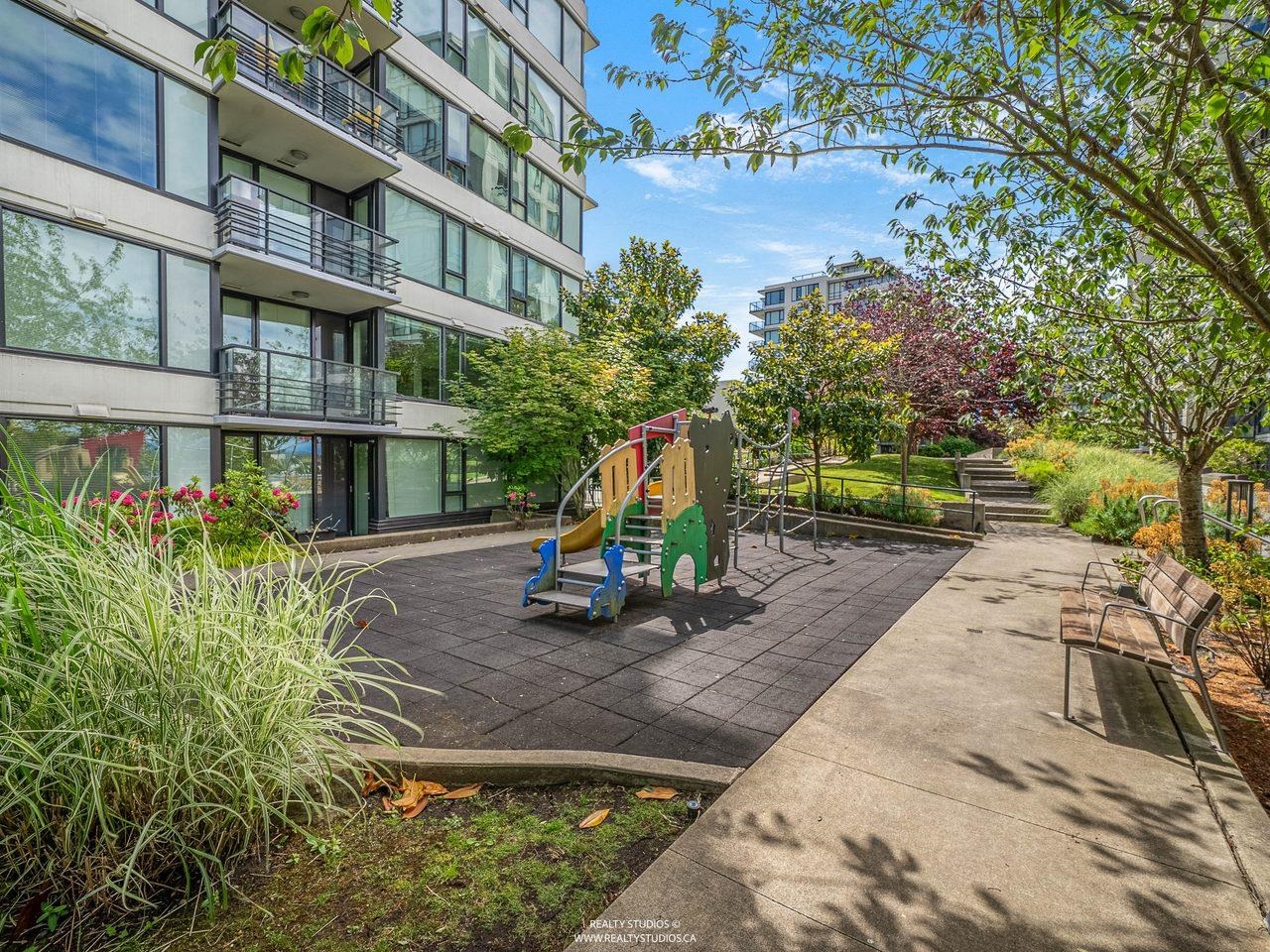 1501 7988 ACKROYD ROAD