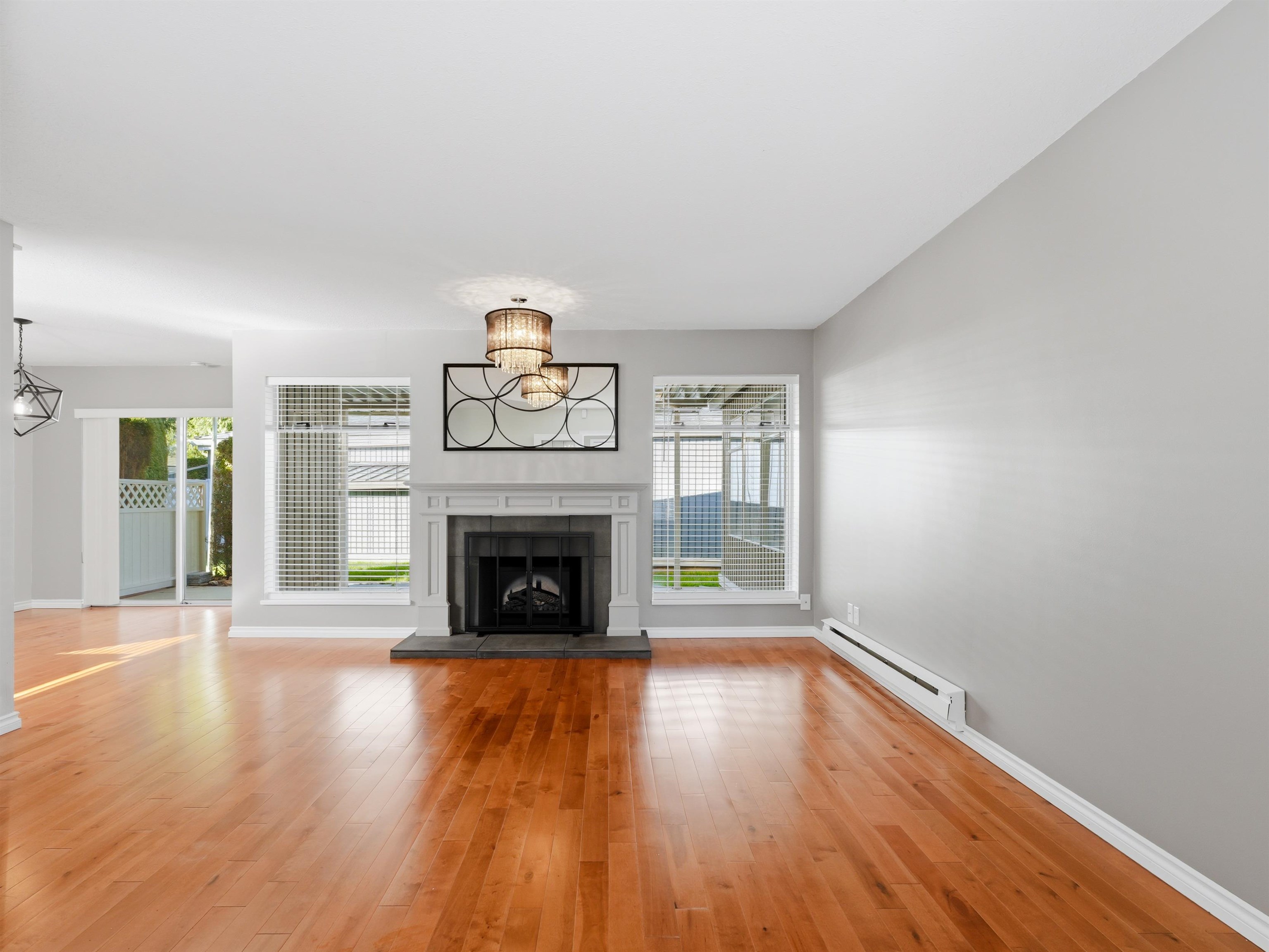 113 14271 18A AVENUE