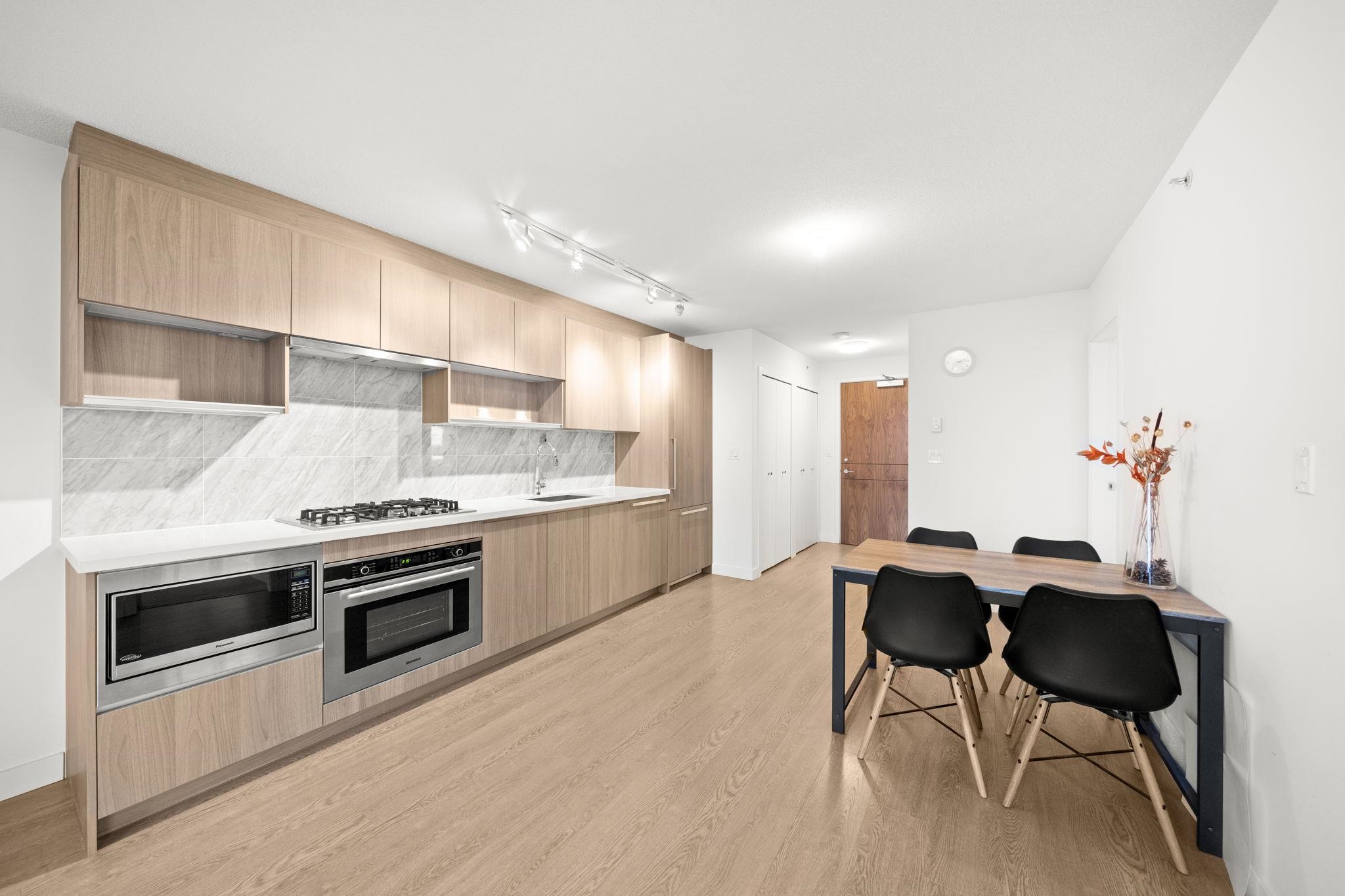 3209 13696 100 AVENUE