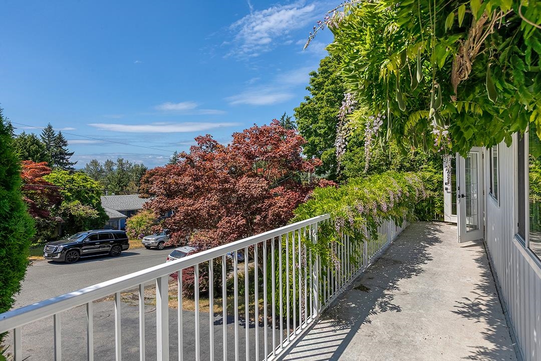 10641 WESTSIDE DRIVE