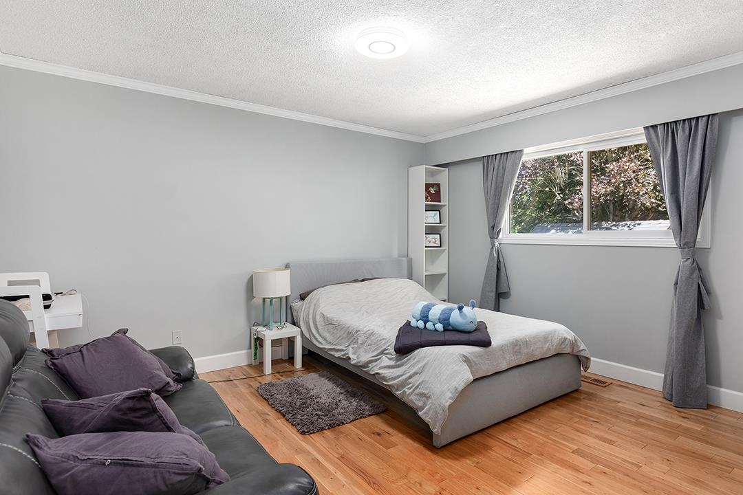 10641 WESTSIDE DRIVE