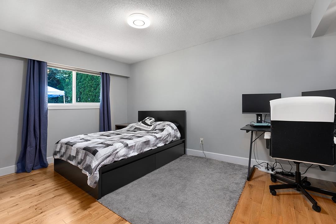 10641 WESTSIDE DRIVE
