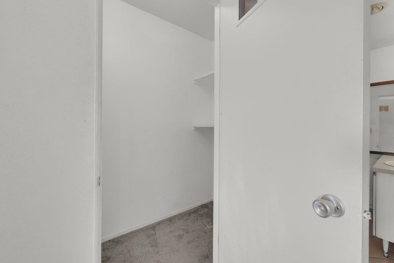 234 8051 RYAN ROAD