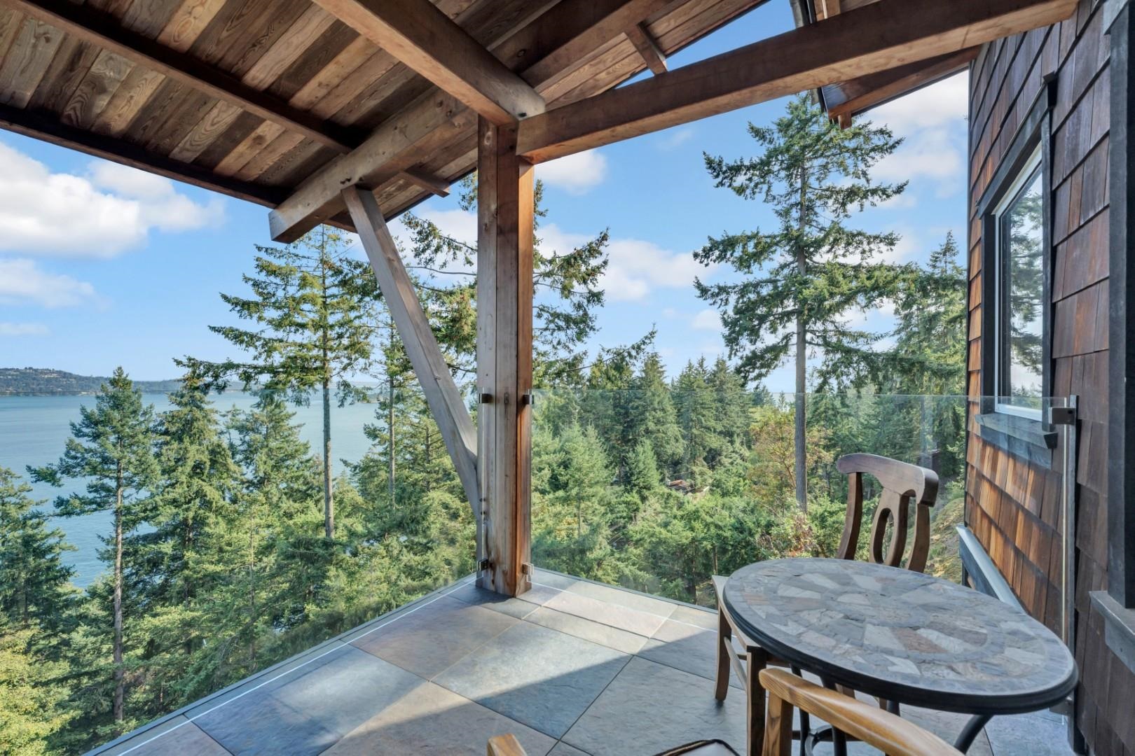 687 CHANNELVIEW DRIVE