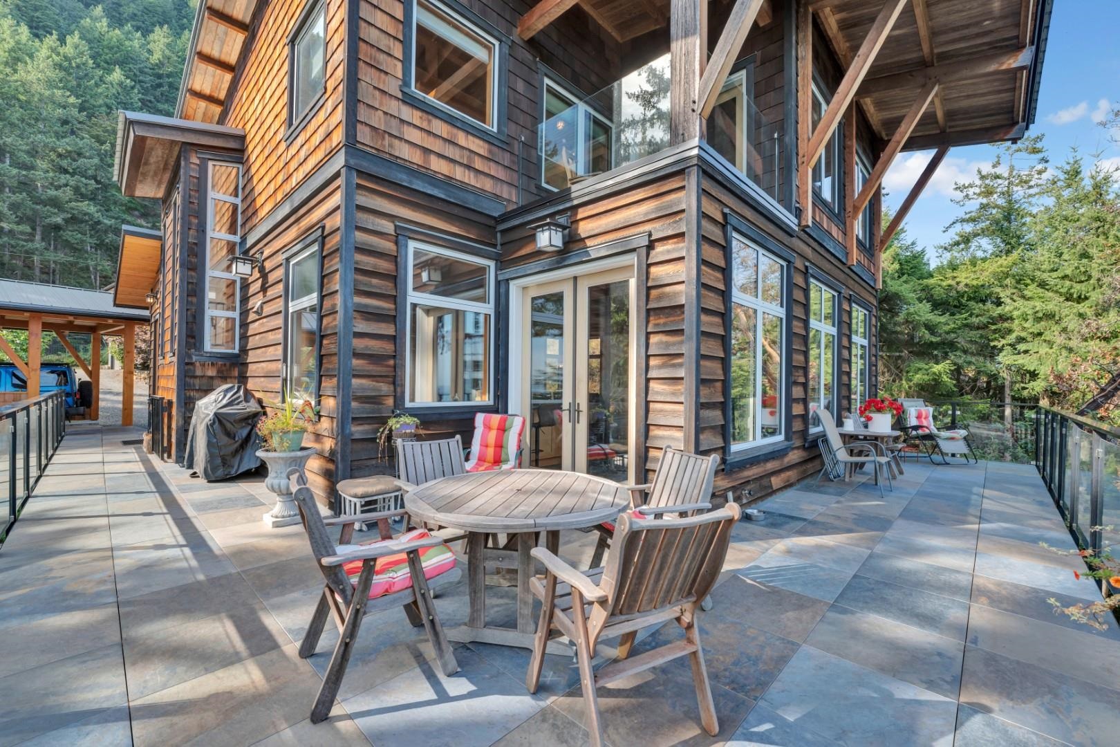 687 CHANNELVIEW DRIVE