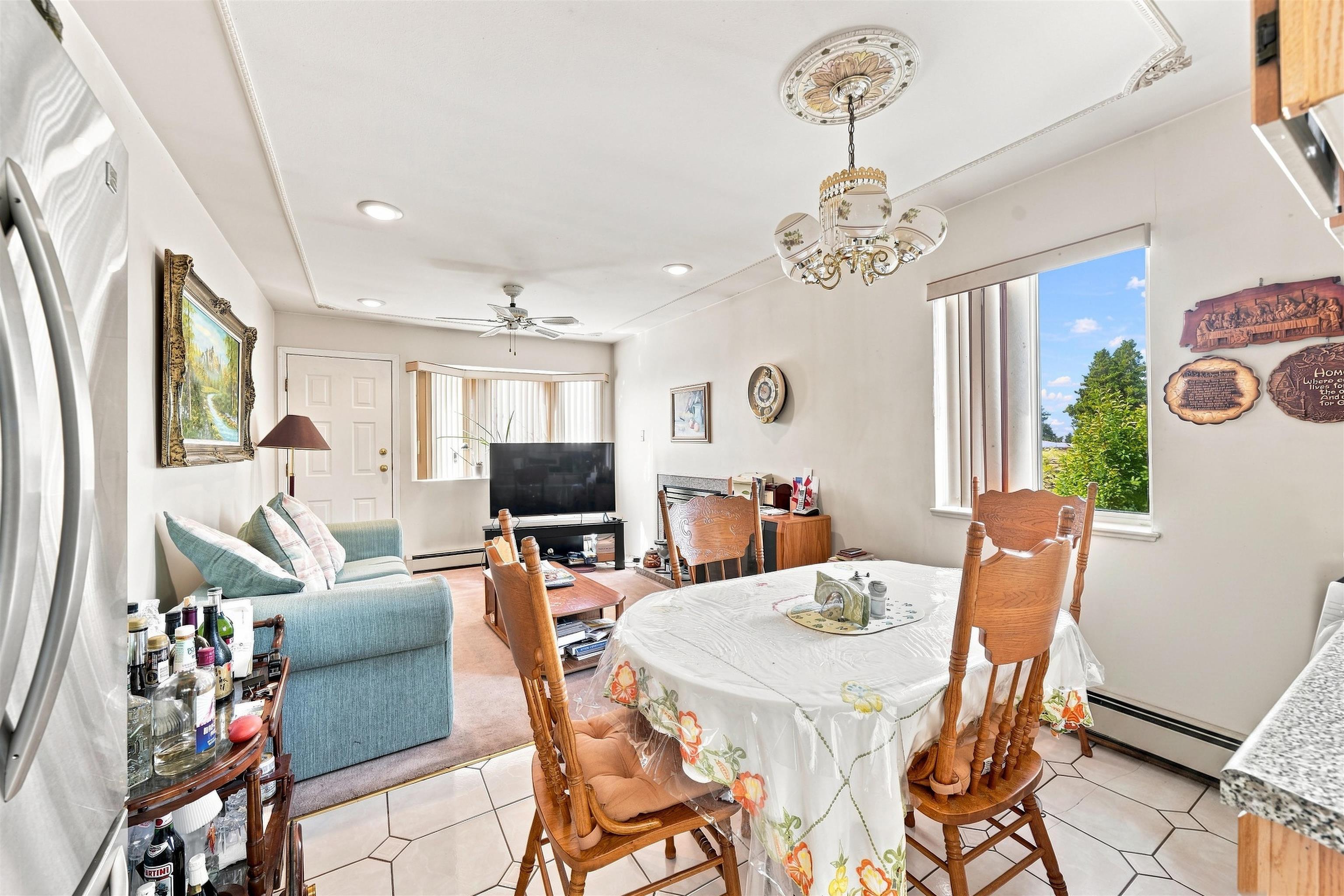1708 PRESTWICK DRIVE