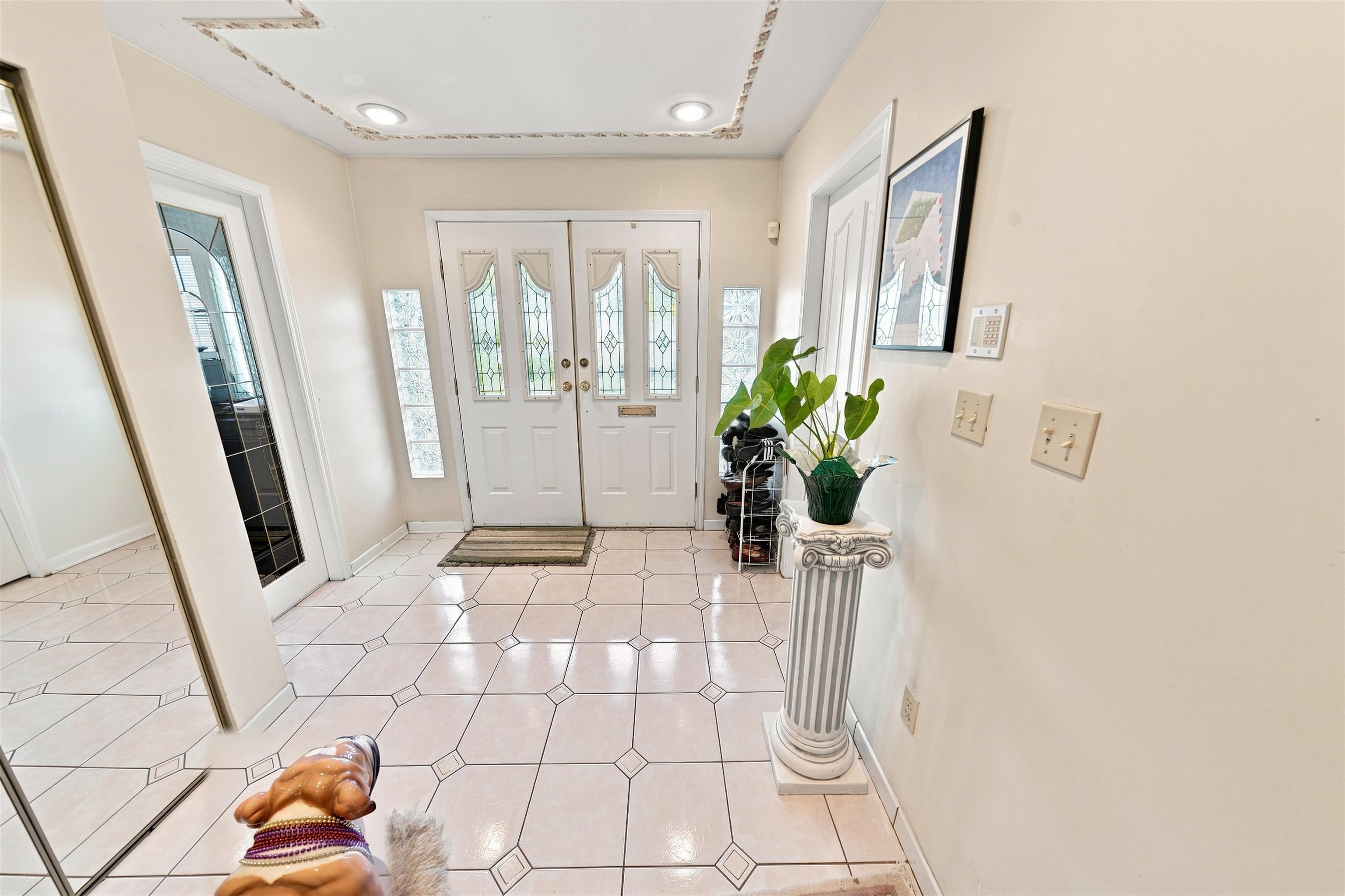 1708 PRESTWICK DRIVE