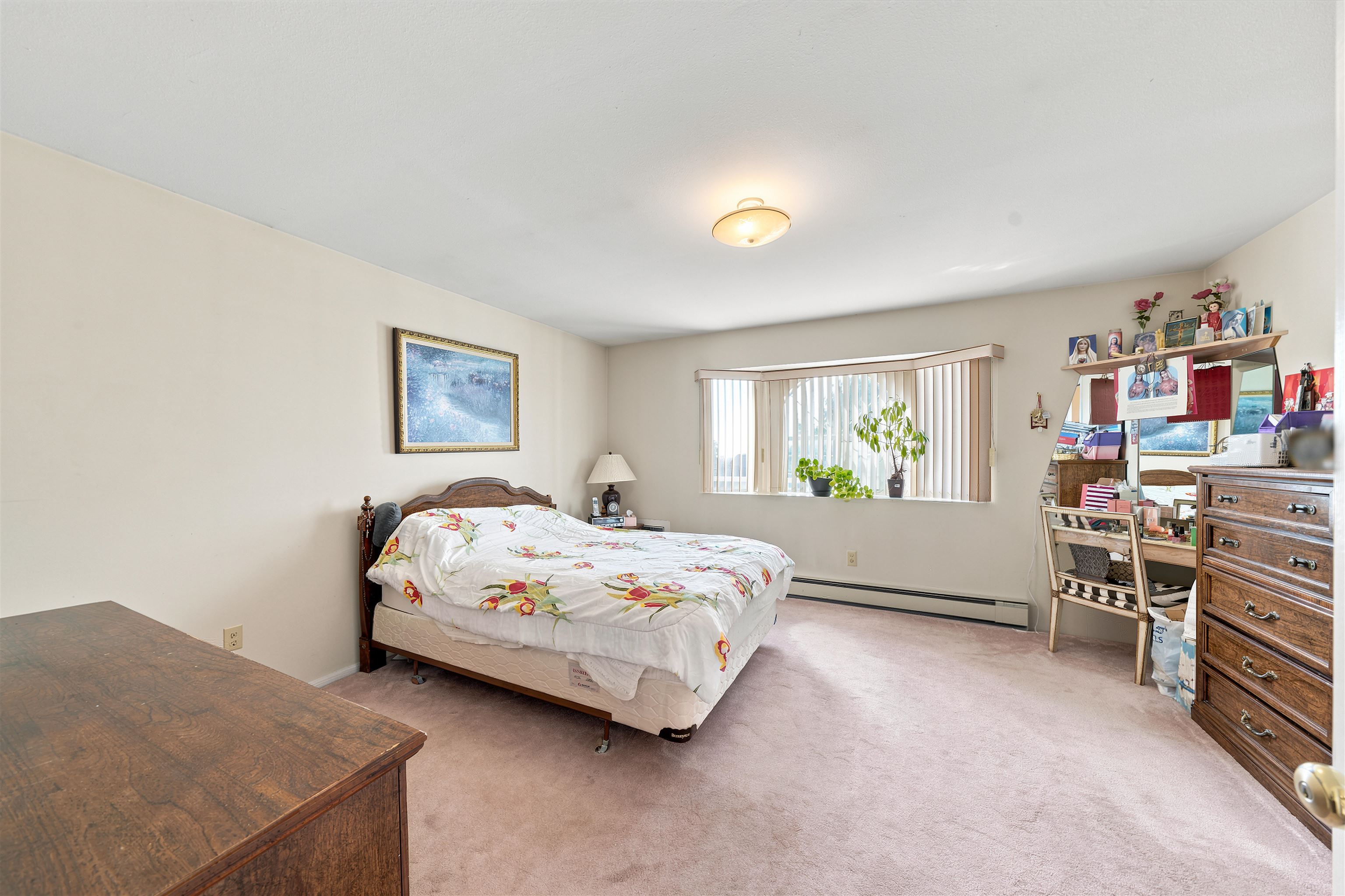 1708 PRESTWICK DRIVE