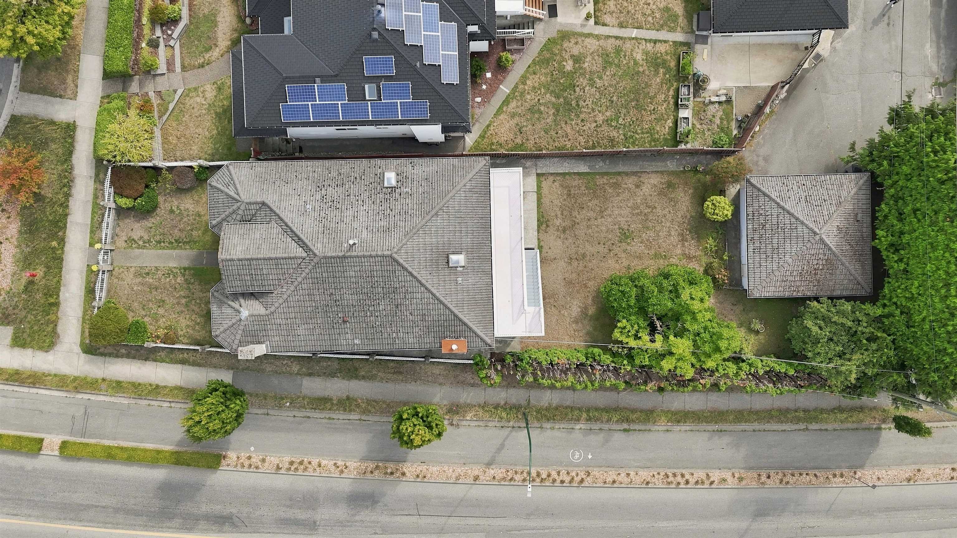 1708 PRESTWICK DRIVE