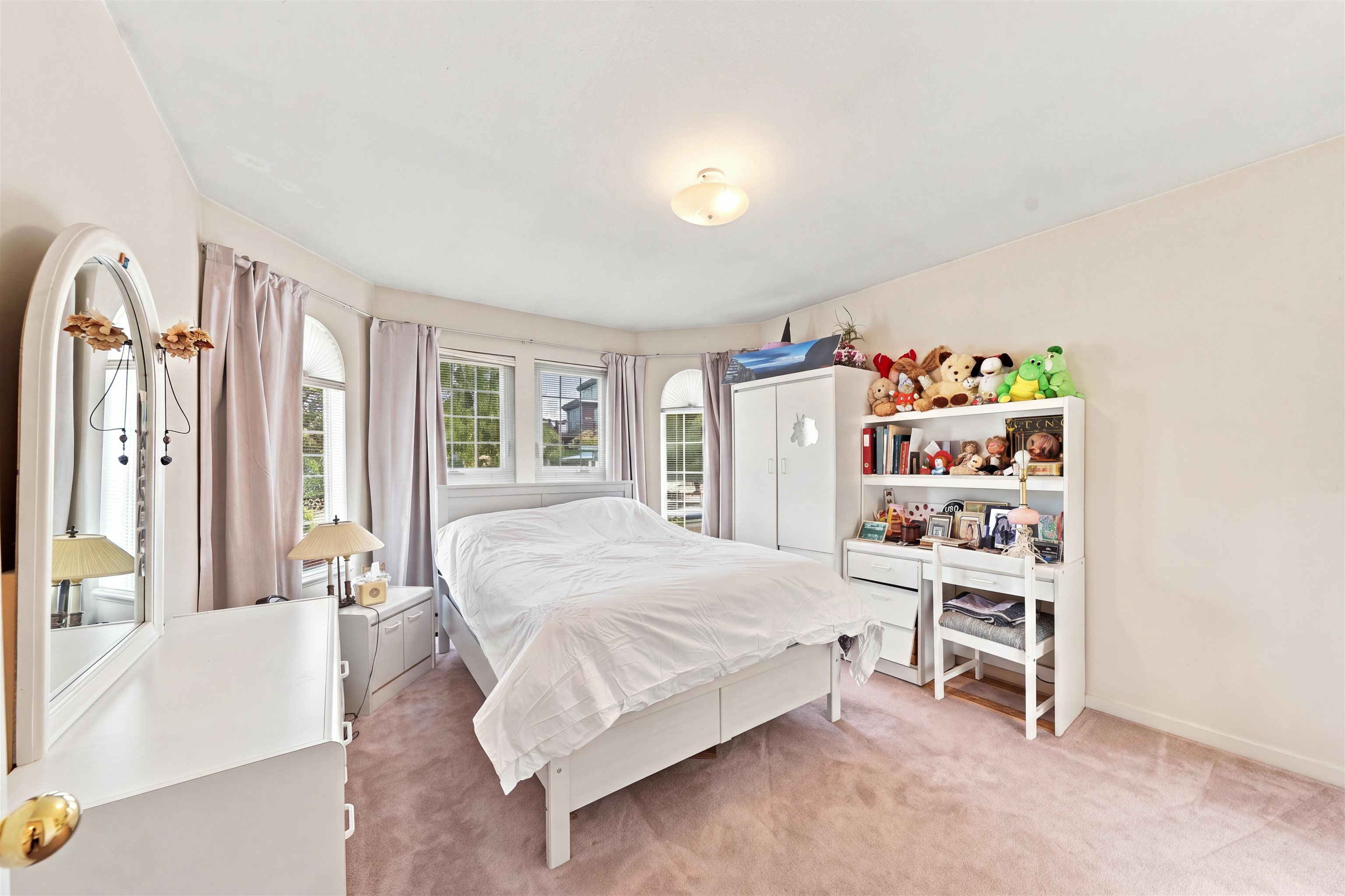 1708 PRESTWICK DRIVE