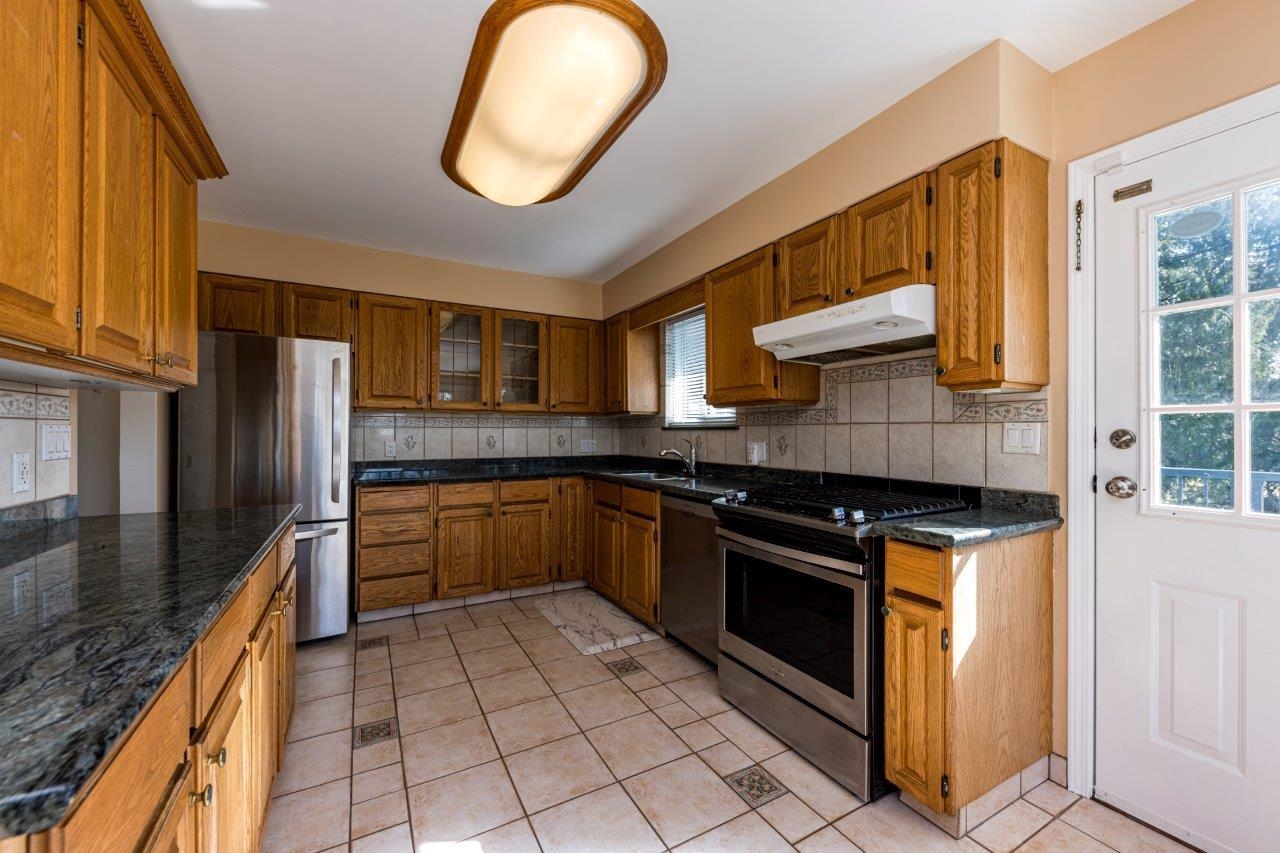 2094 VIEWLYNN DRIVE