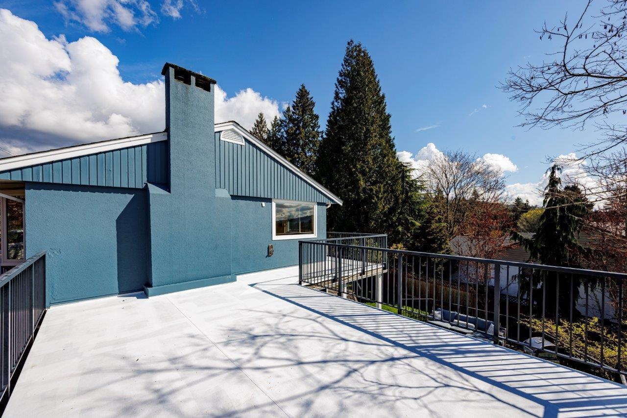 2094 VIEWLYNN DRIVE