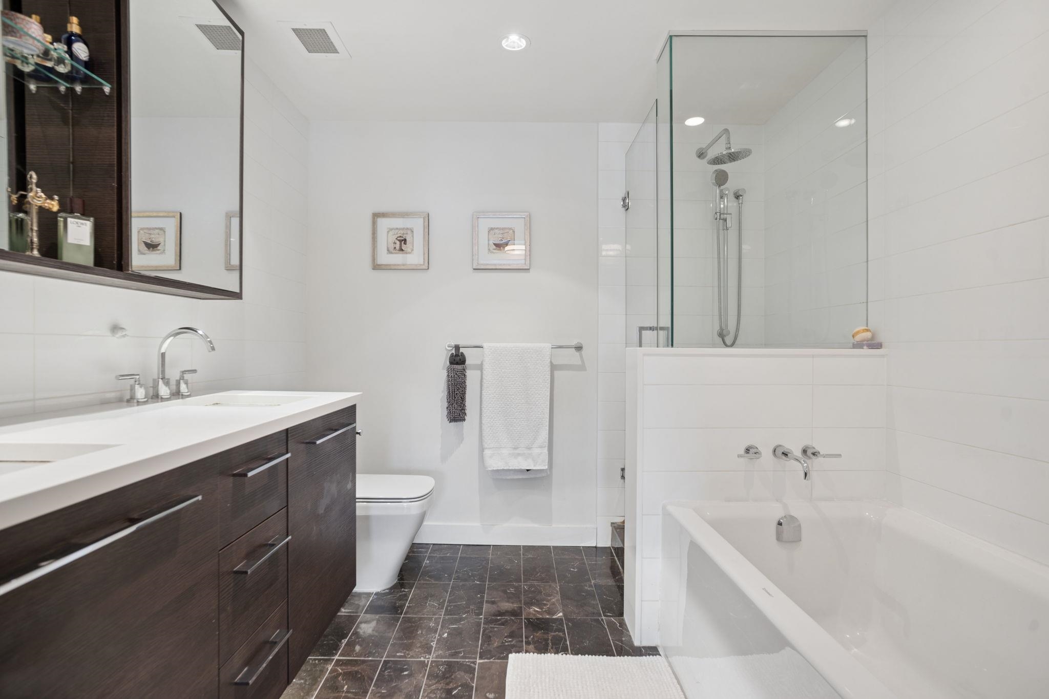 608 7488 LANSDOWNE ROAD