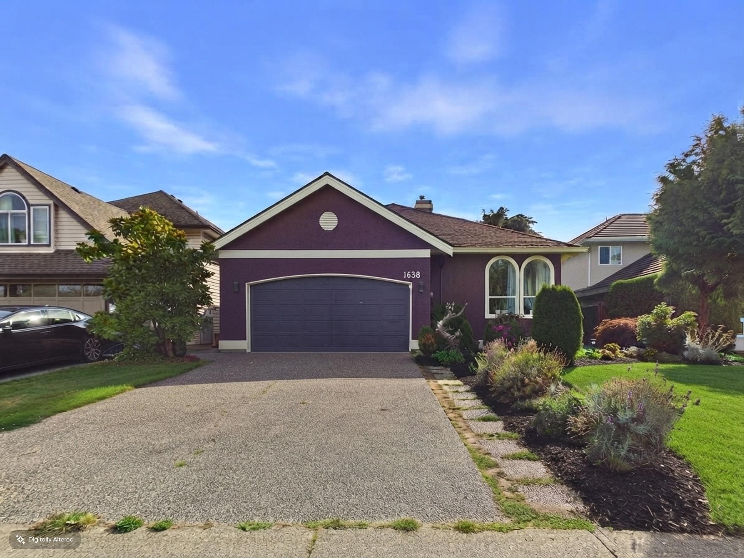 1658 GOLF CLUB DRIVE