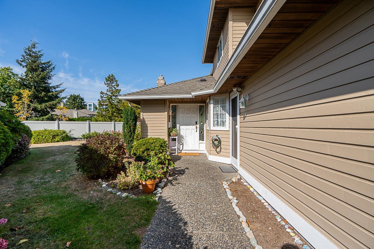 118 15121 19 AVENUE
