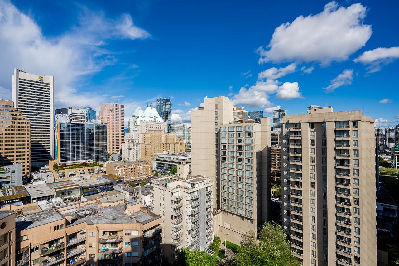 1505 1050 SMITHE STREET