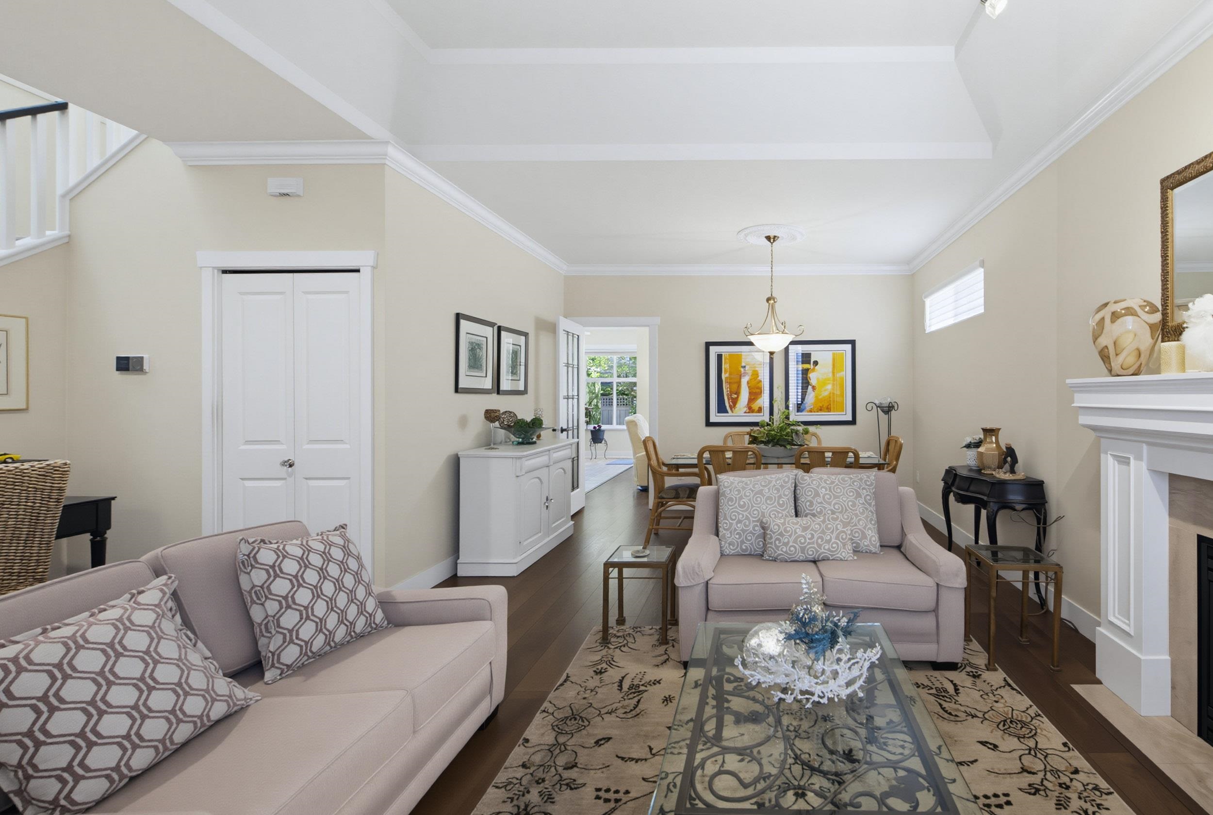 137 15500 ROSEMARY HEIGHTS CRESCENT