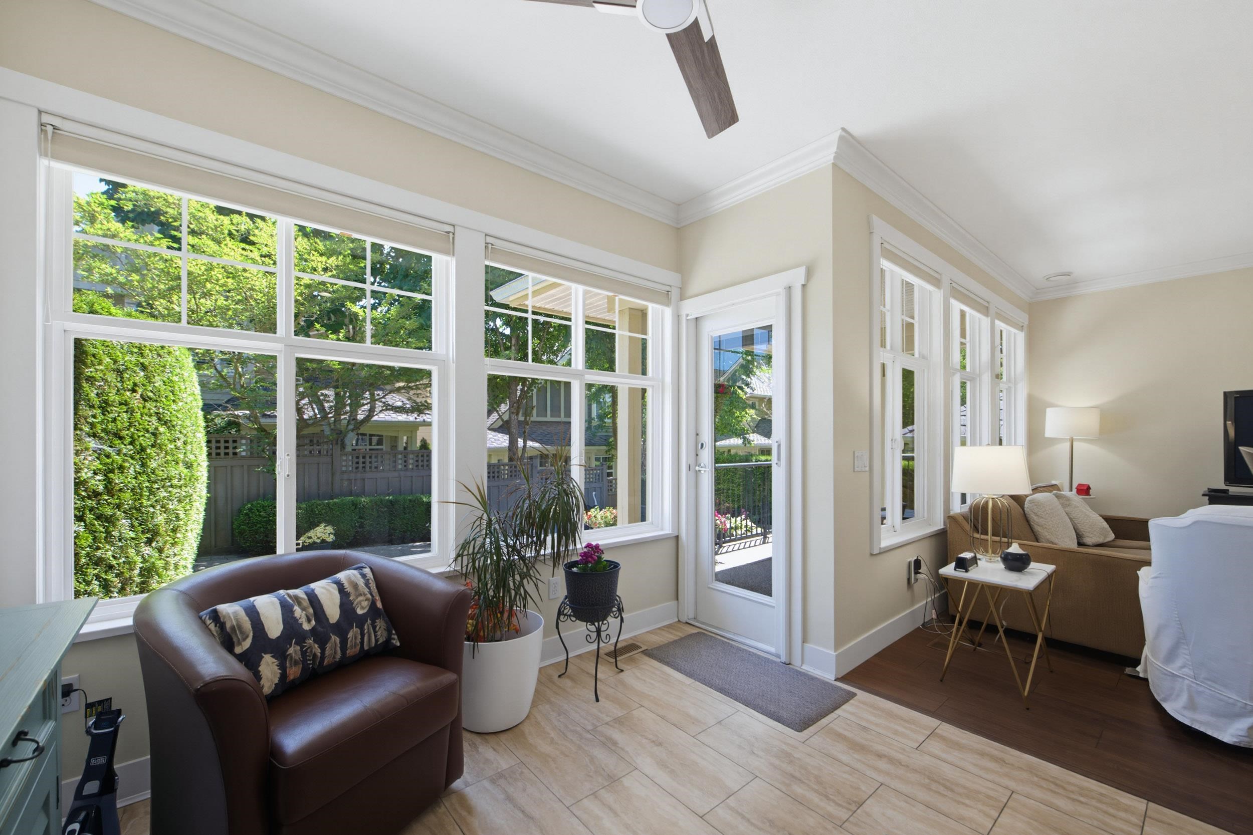 137 15500 ROSEMARY HEIGHTS CRESCENT