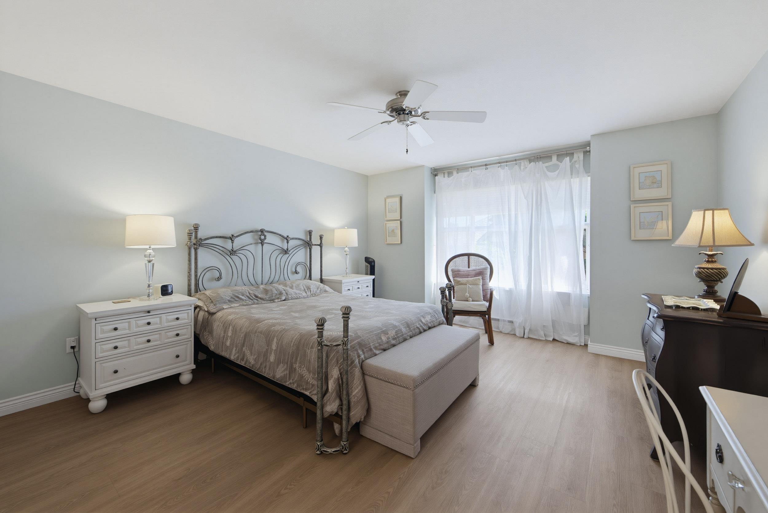 137 15500 ROSEMARY HEIGHTS CRESCENT