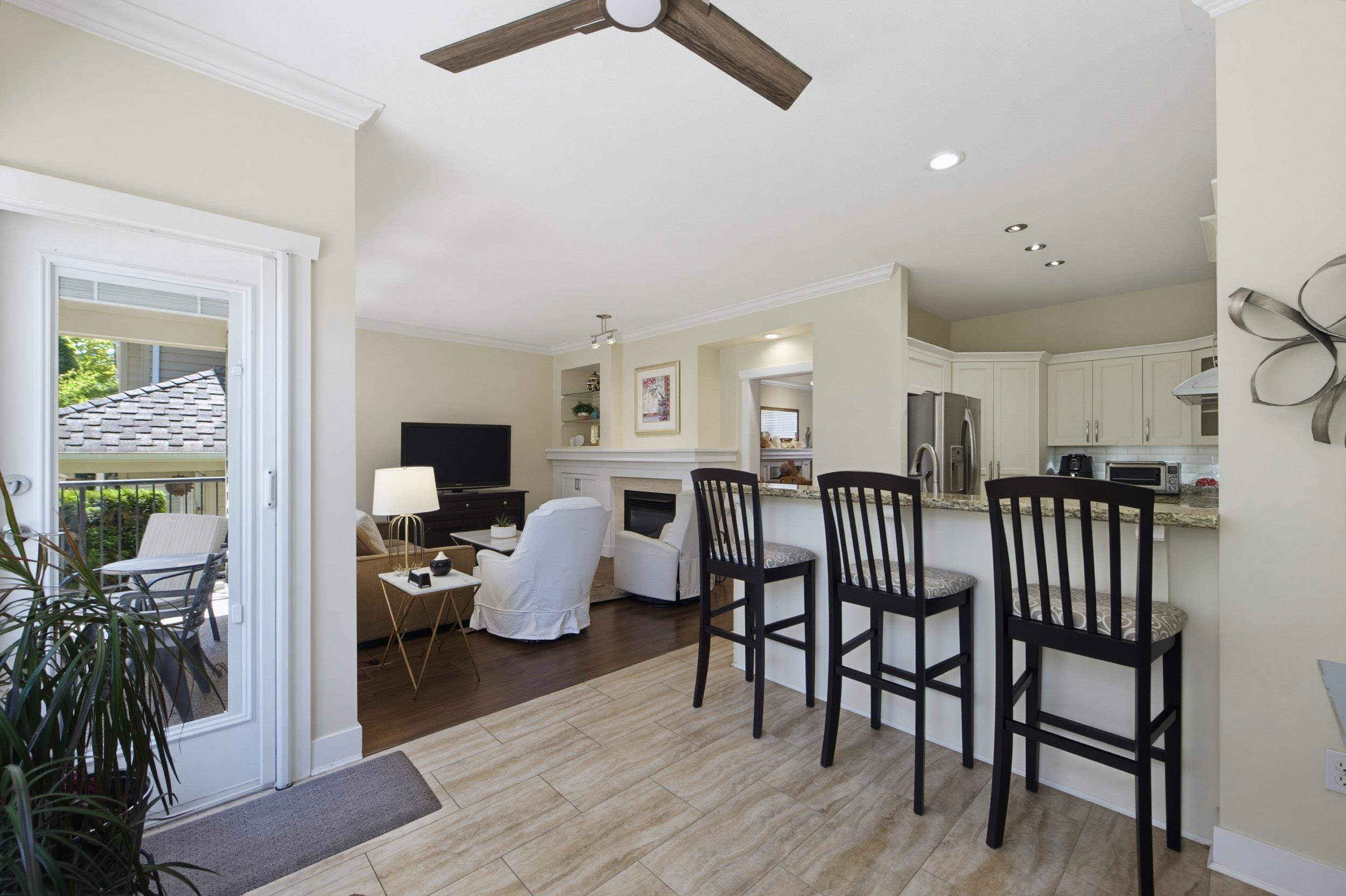 137 15500 ROSEMARY HEIGHTS CRESCENT