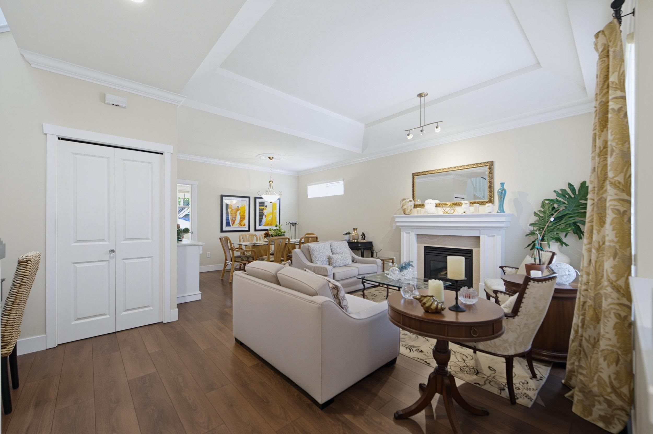 137 15500 ROSEMARY HEIGHTS CRESCENT