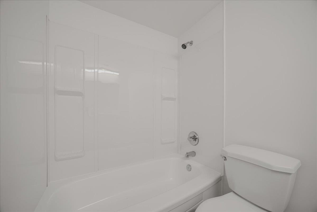 110 15020 NORTH BLUFF ROAD