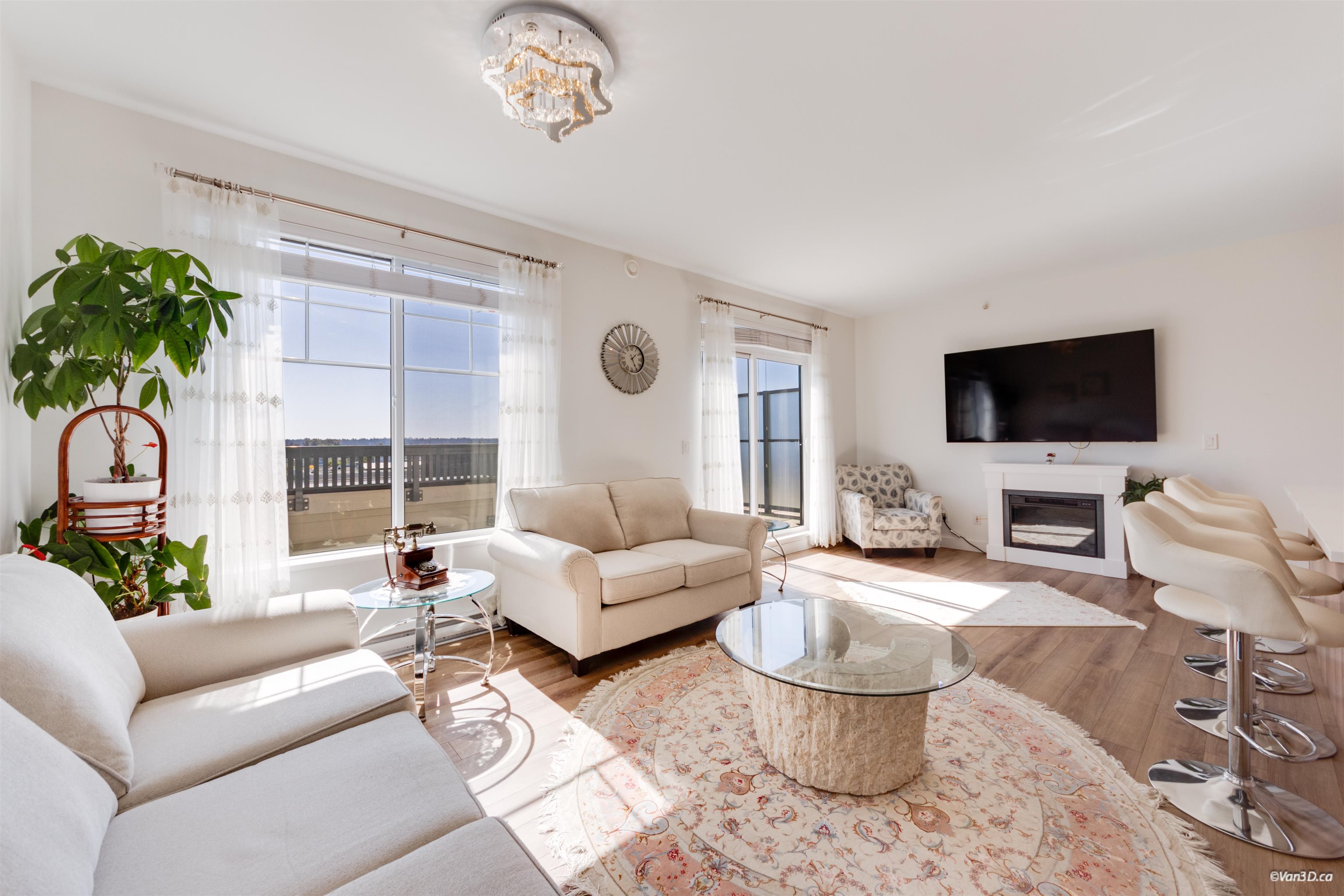 A502 20487 65 AVENUE
