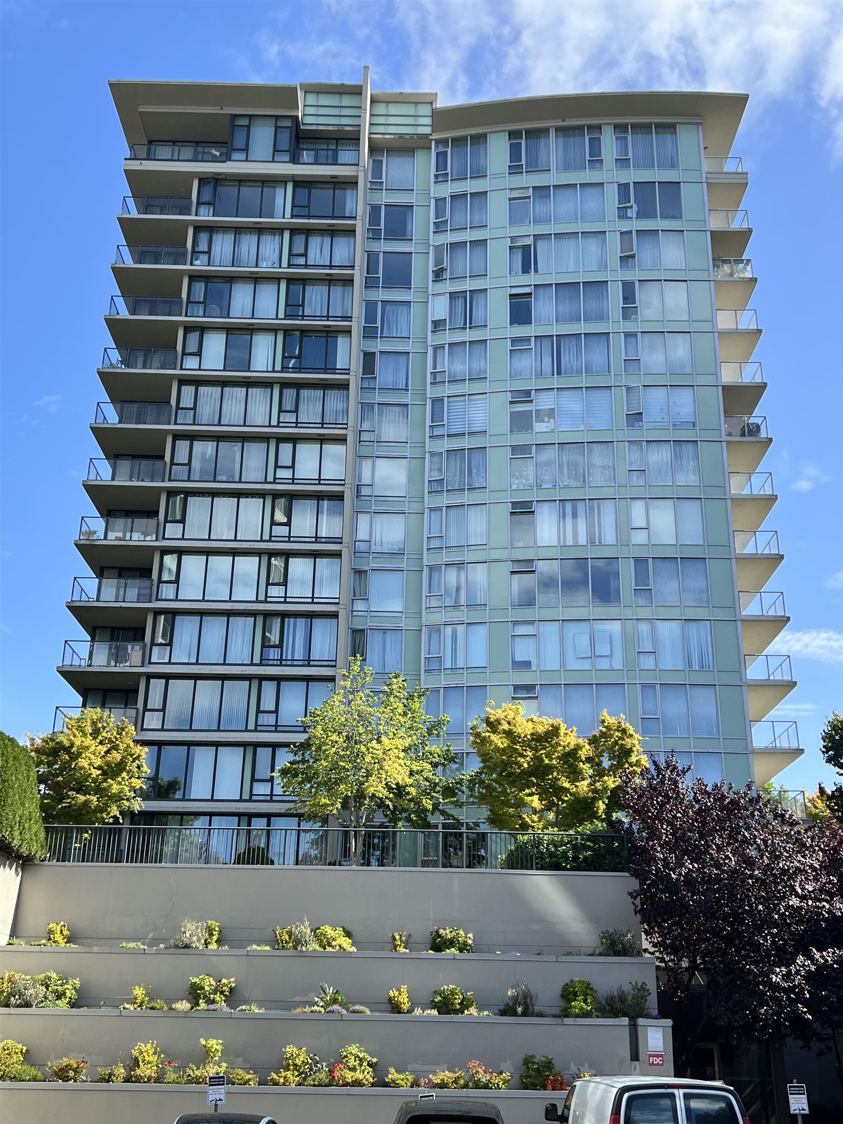 1702 5068 KWANTLEN STREET