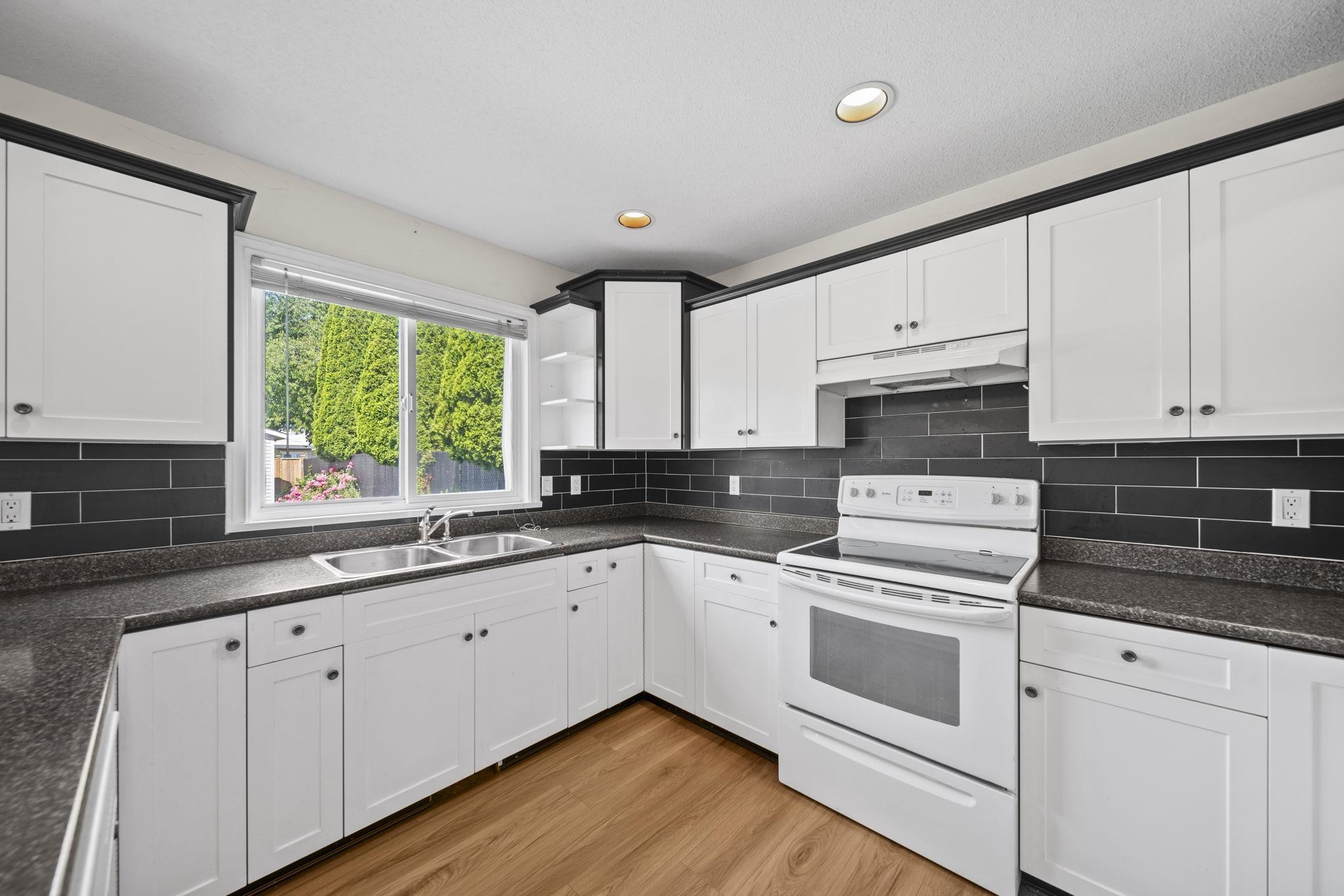 12227 BONSON ROAD