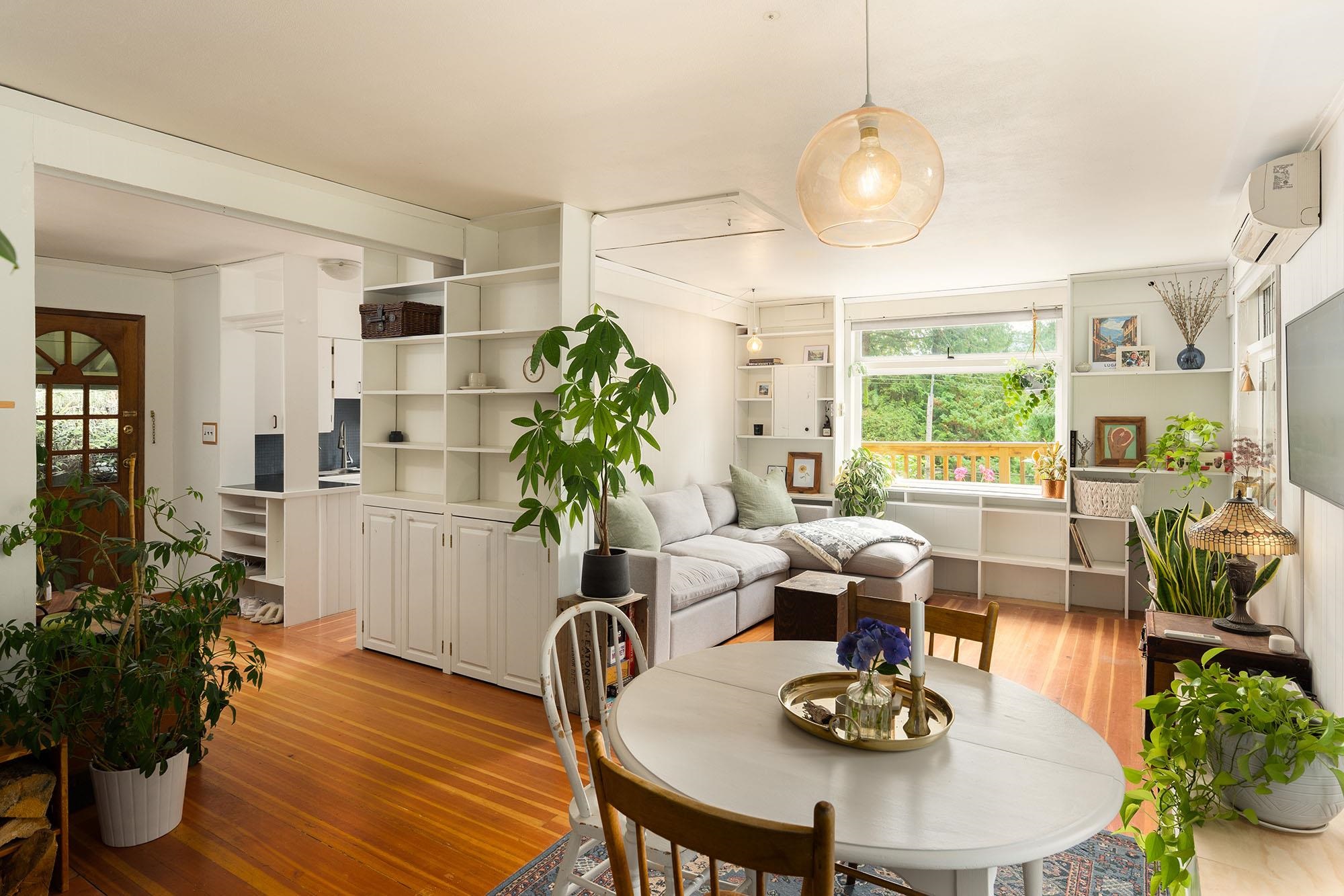 1144 MILLER ROAD