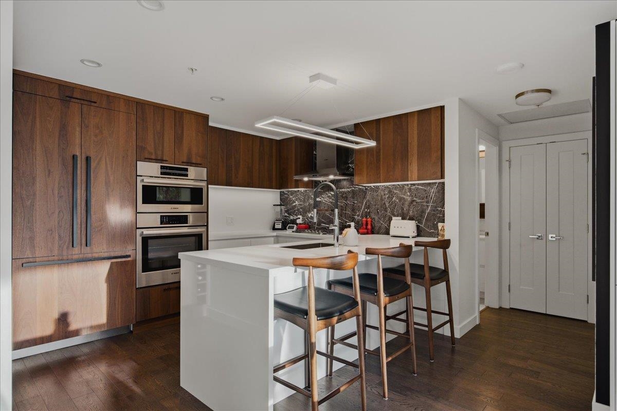 #313 1526 FINLAY STREET