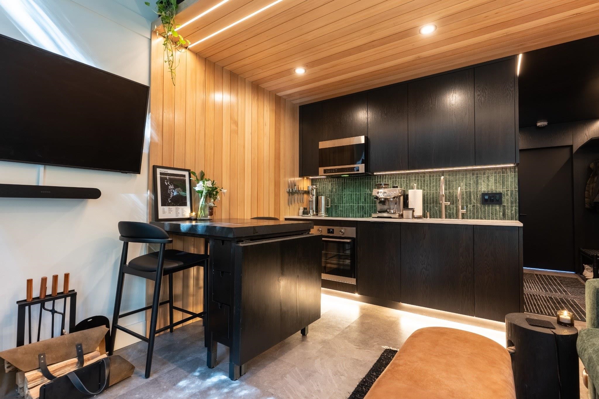 3 2158 SARAJEVO DRIVE