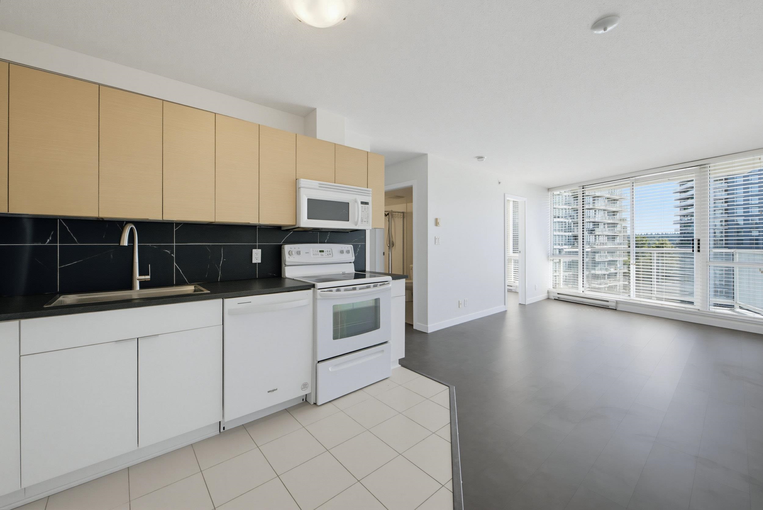 1007 13618 100 AVENUE