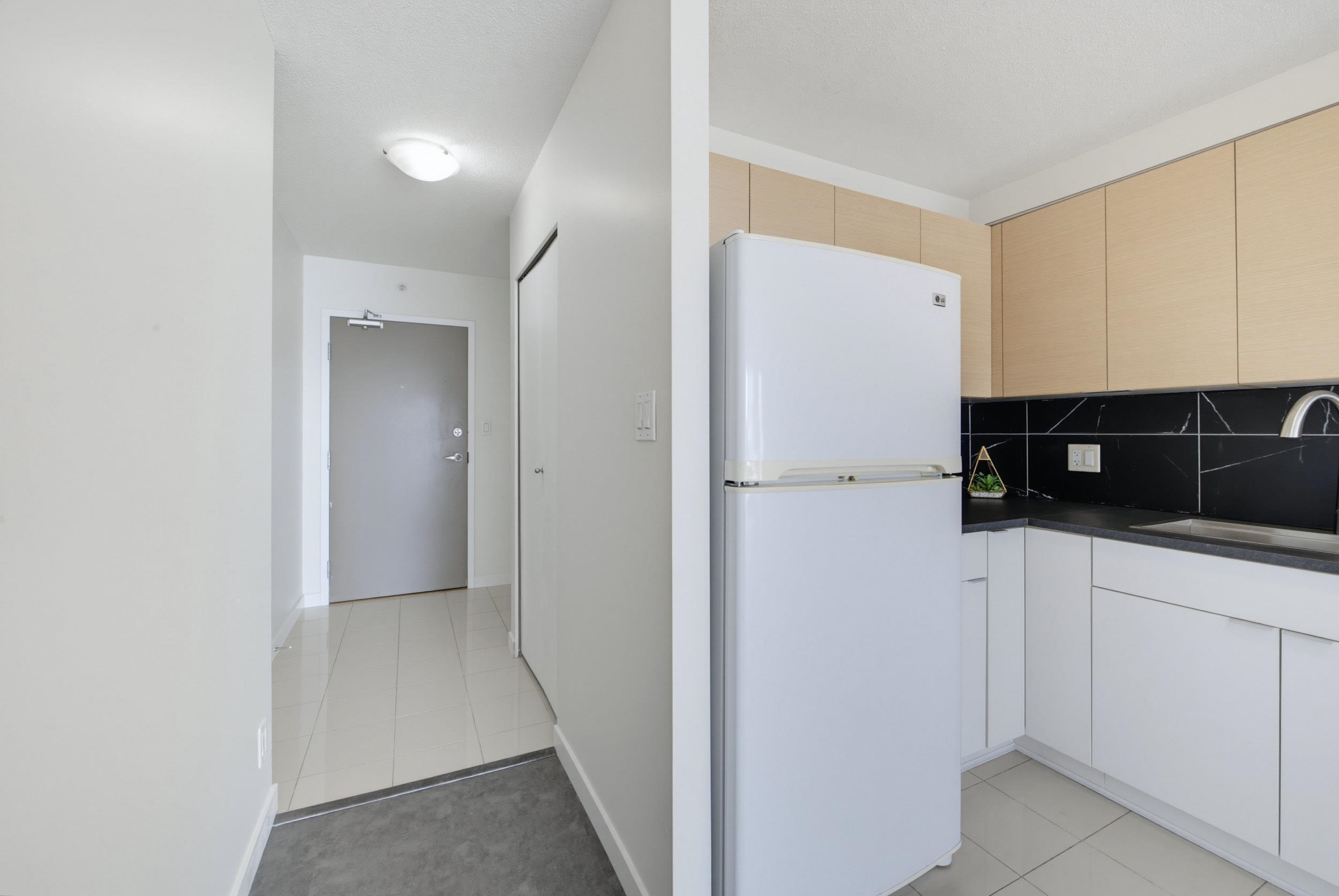 1007 13618 100 AVENUE
