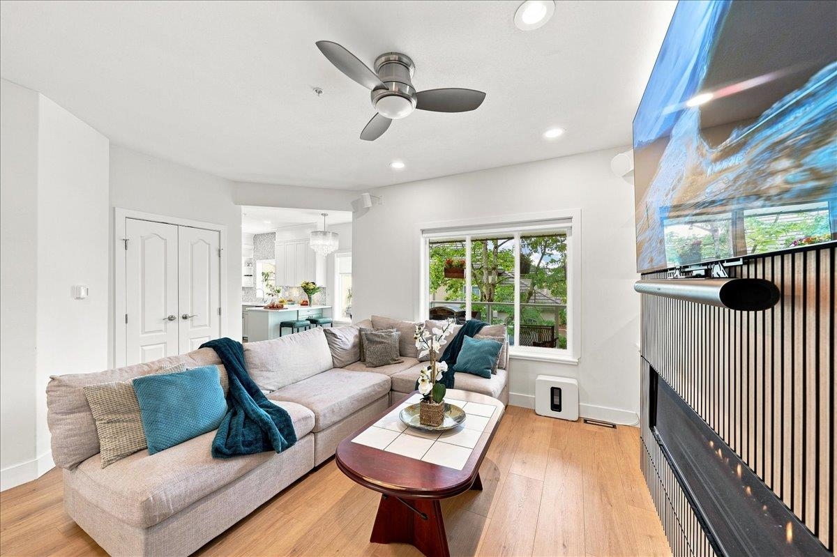 14 915 FORT FRASER RISE