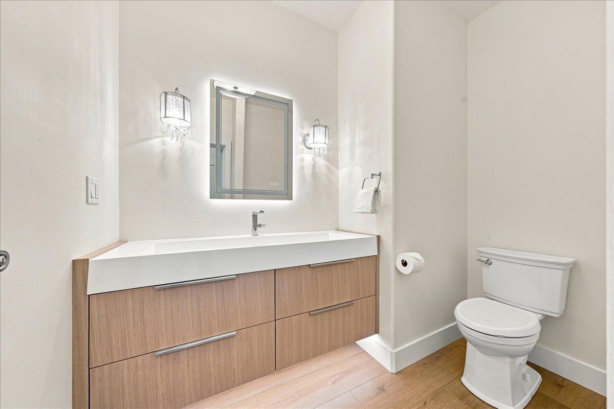 14 915 FORT FRASER RISE