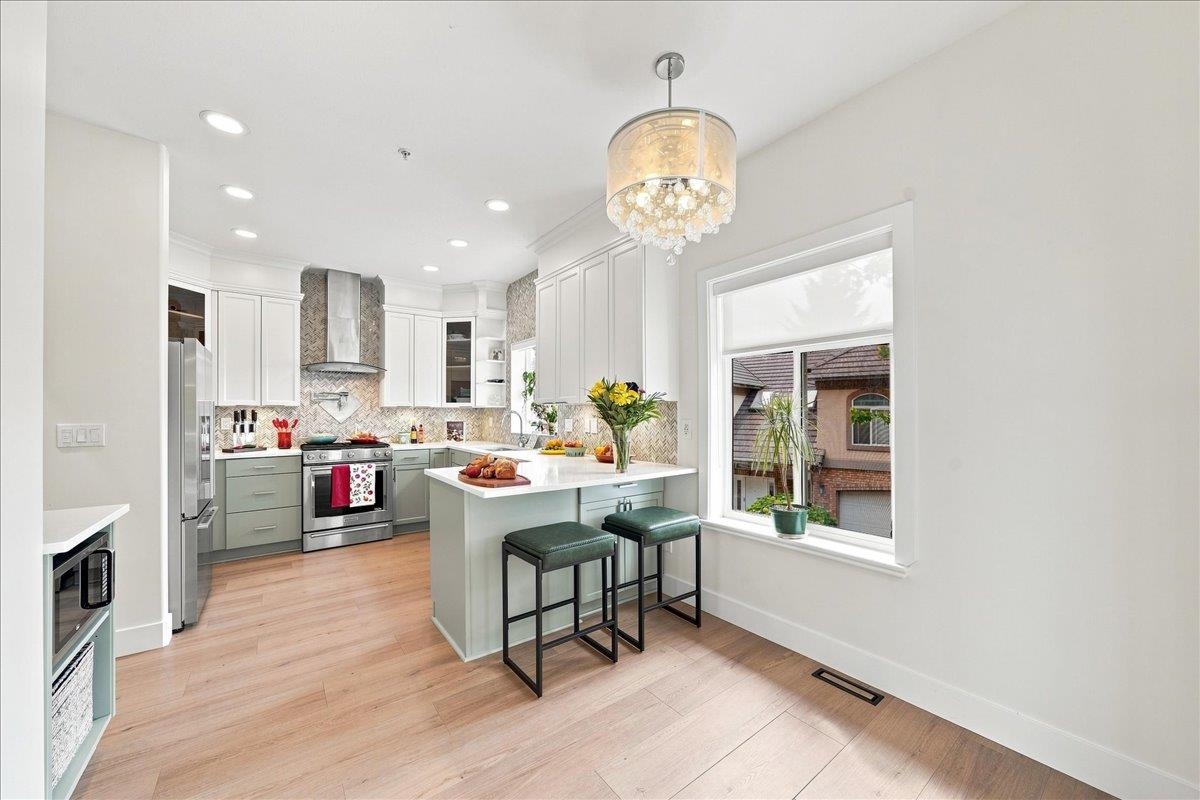 14 915 FORT FRASER RISE