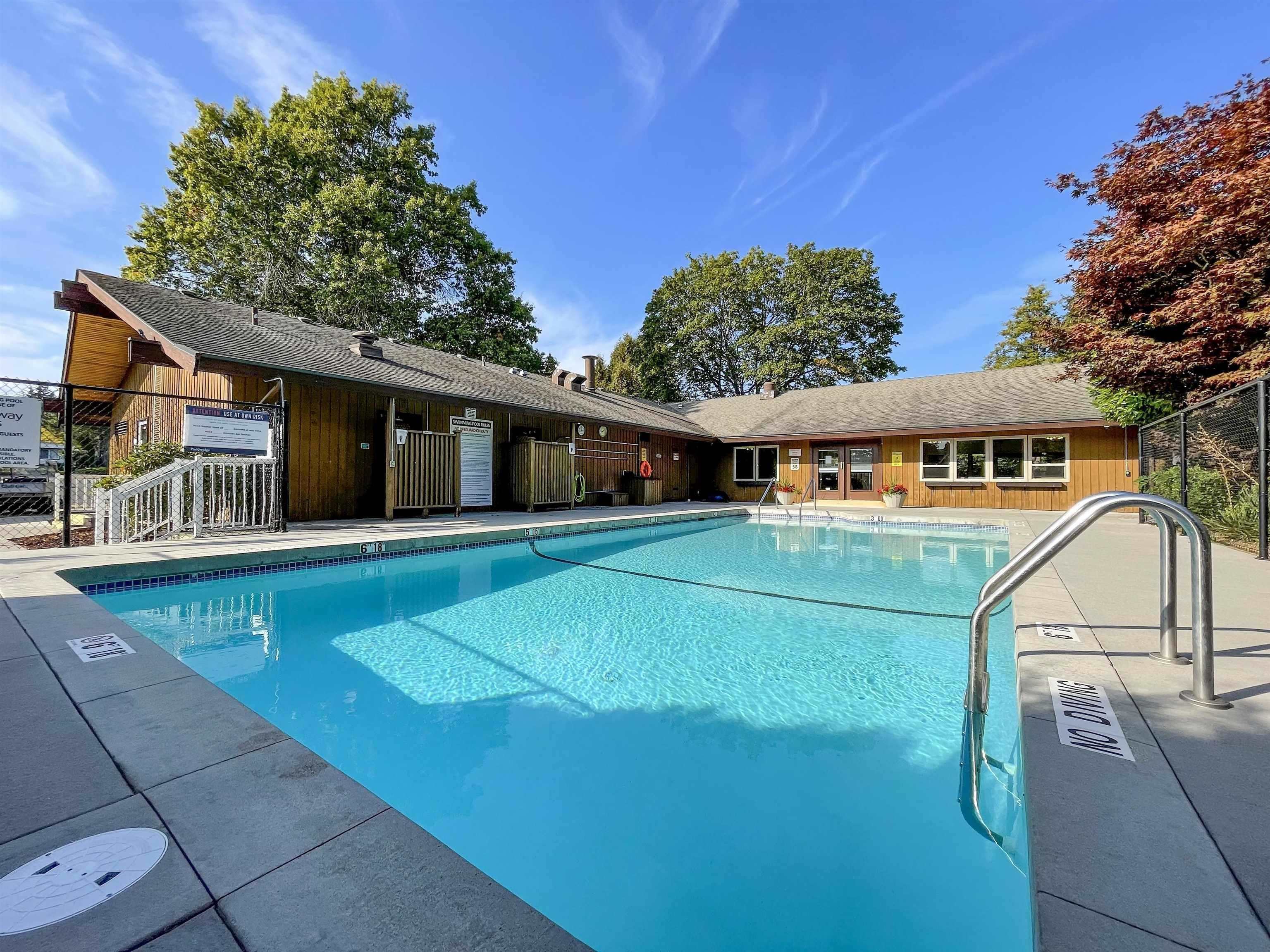 15 1840 160 STREET