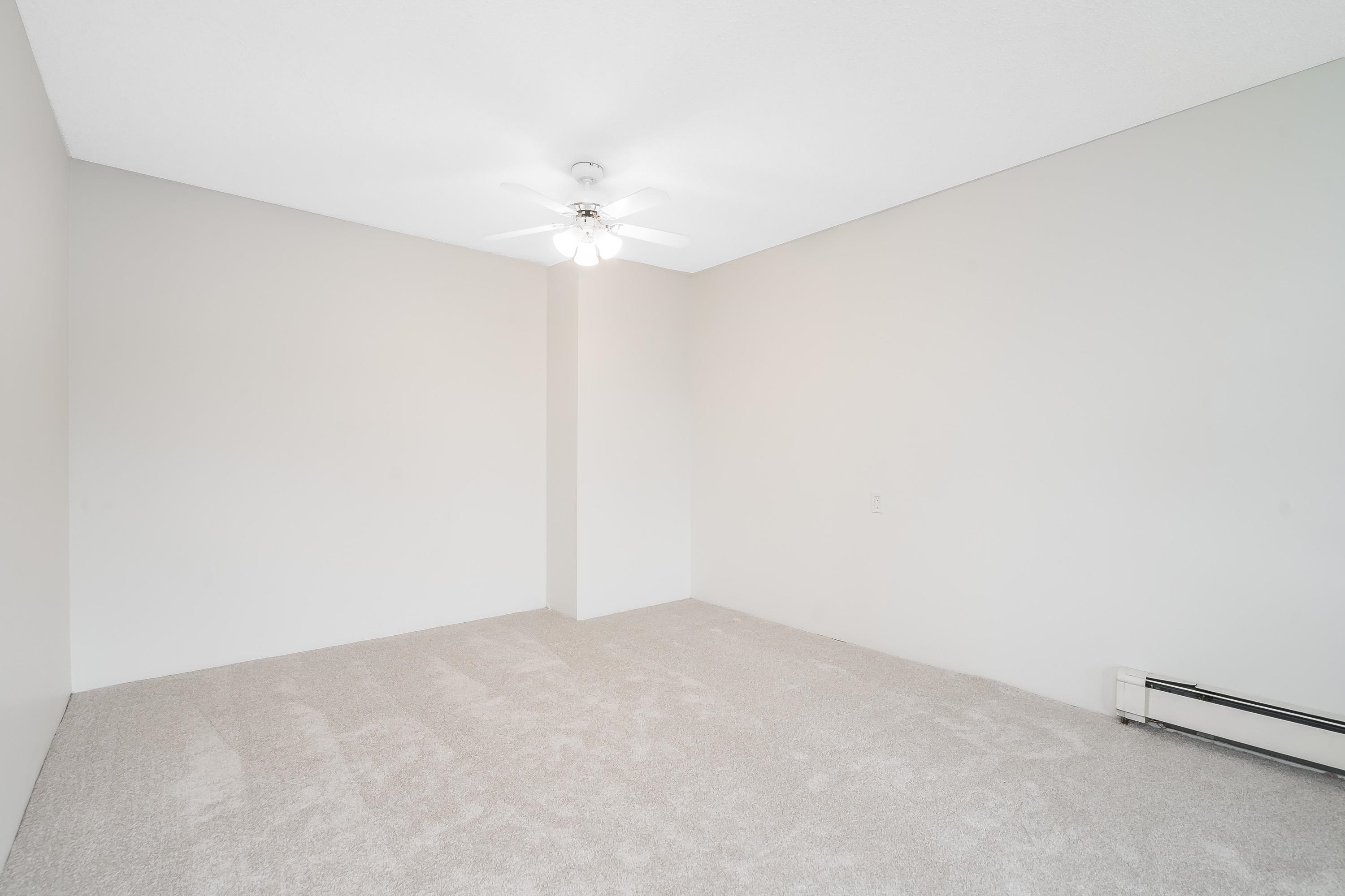 #308 20460 54 AVENUE