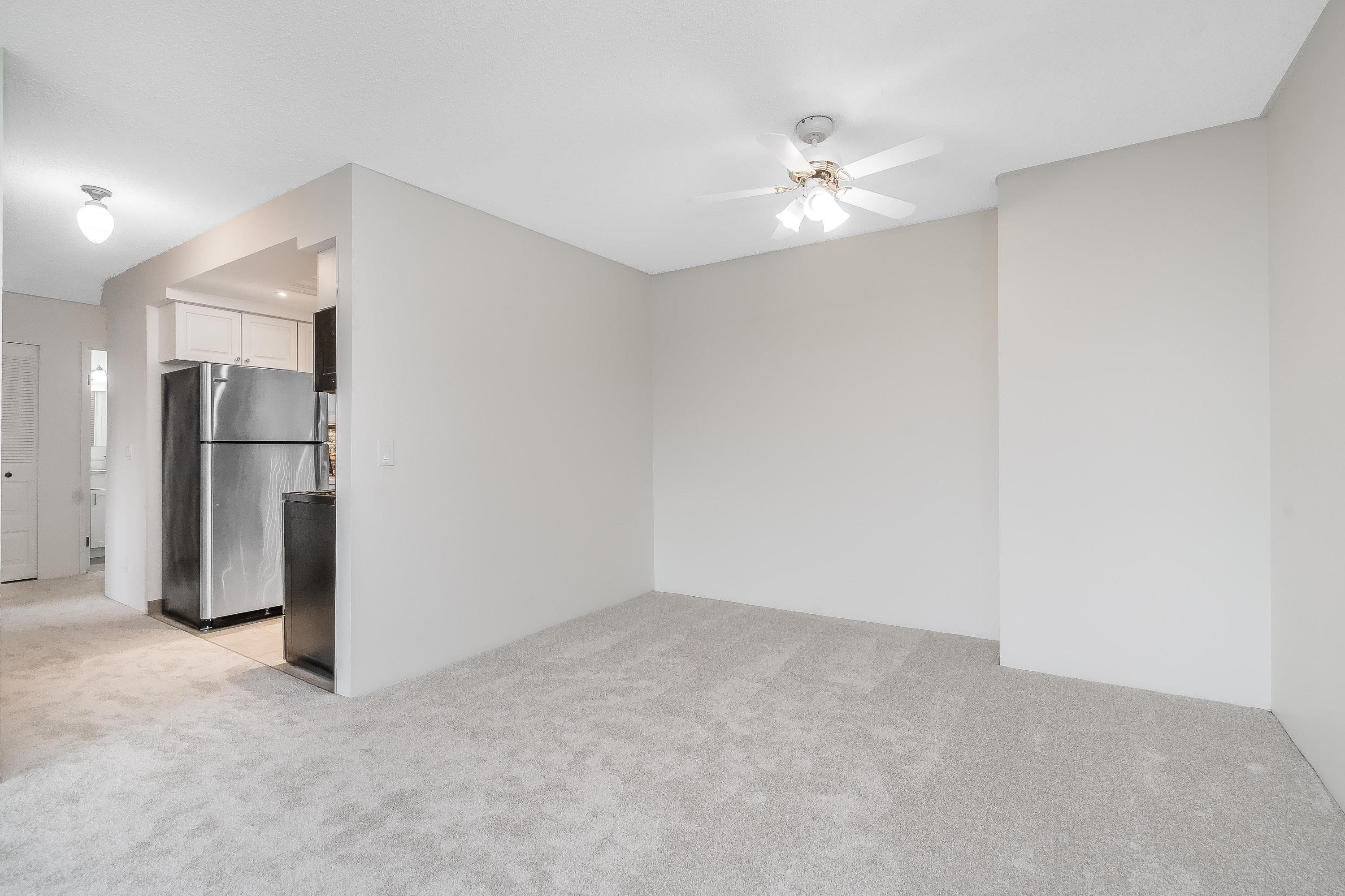 #308 20460 54 AVENUE