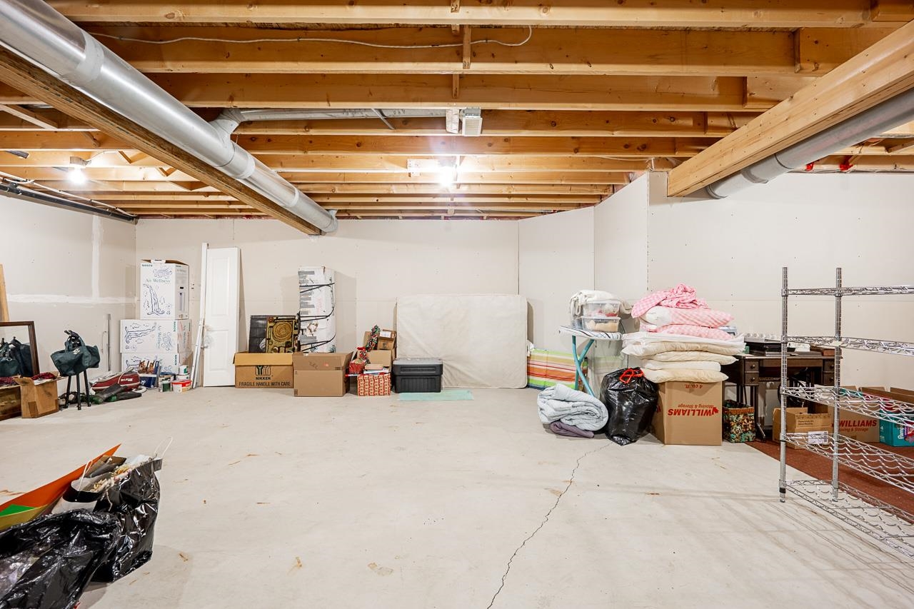 3 15425 ROSEMARY HEIGHTS CRESCENT