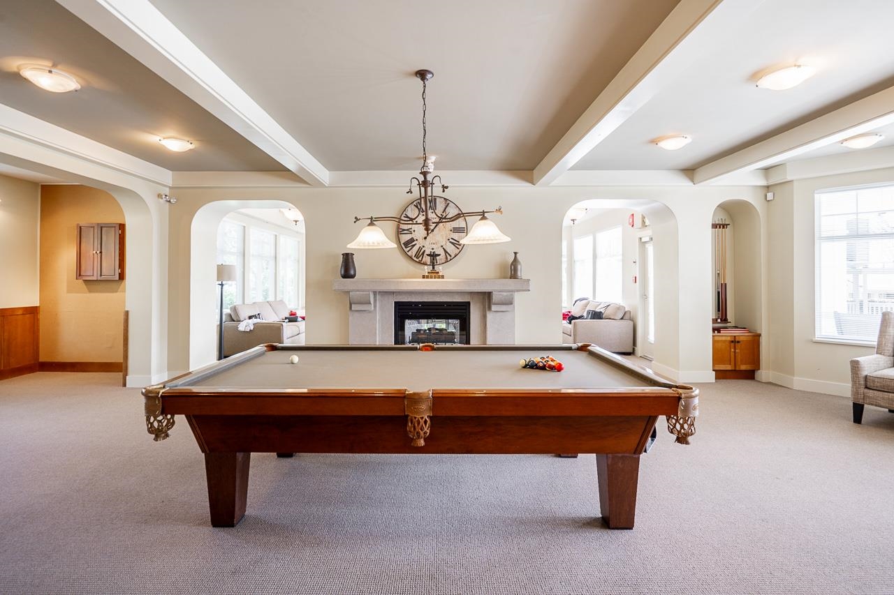 3 15425 ROSEMARY HEIGHTS CRESCENT